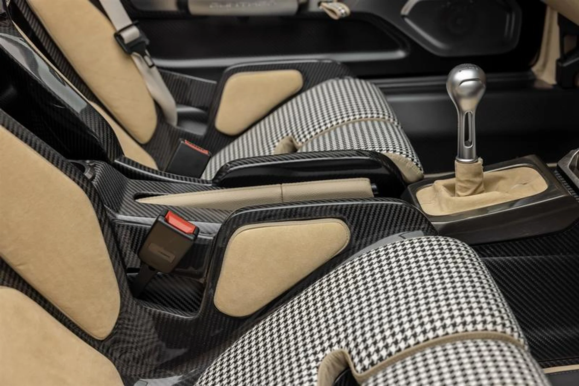 mph128_1165983817_F6_E960_C8_BCCB_4279_9296_BF_35_BBDE_6_B0_D_746111bd74