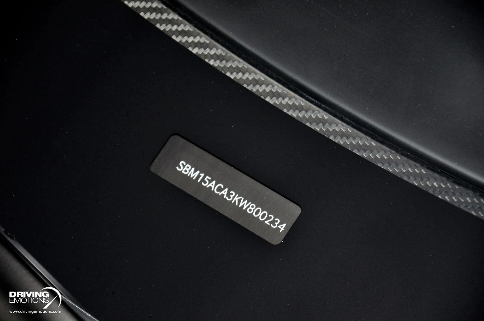 mph128_3318860097_683_p129_l_2446f1a6bf