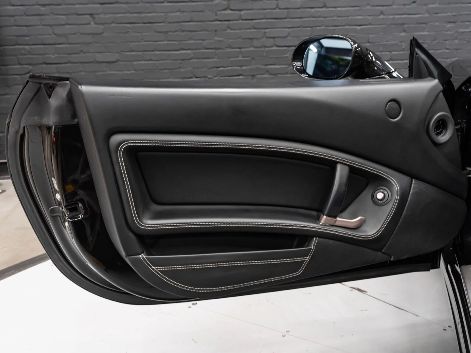 mph129_404446792_ferrari_california_2011_358d21c141