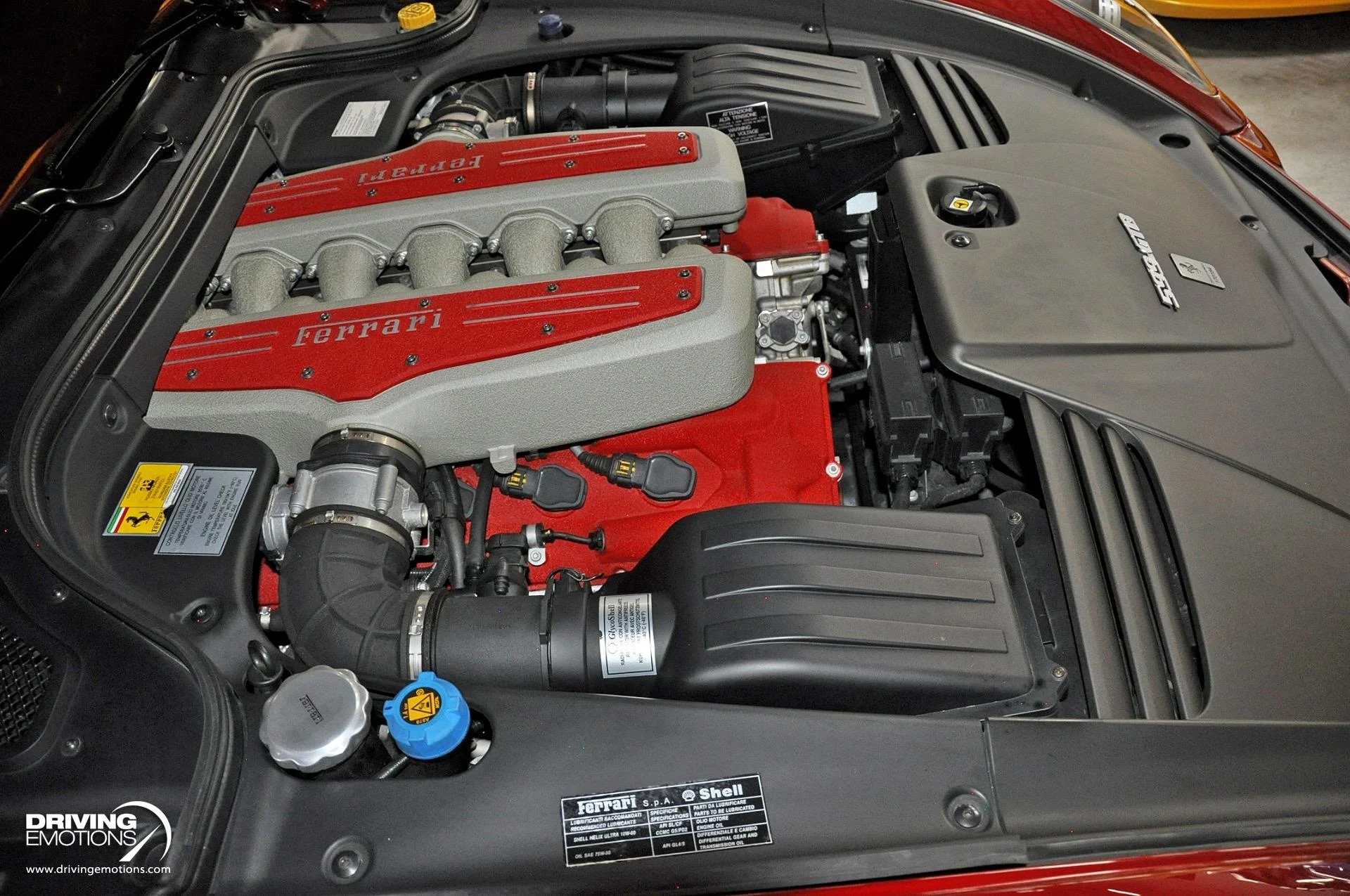 mph129_4254056171_867_p130_l_540011676a