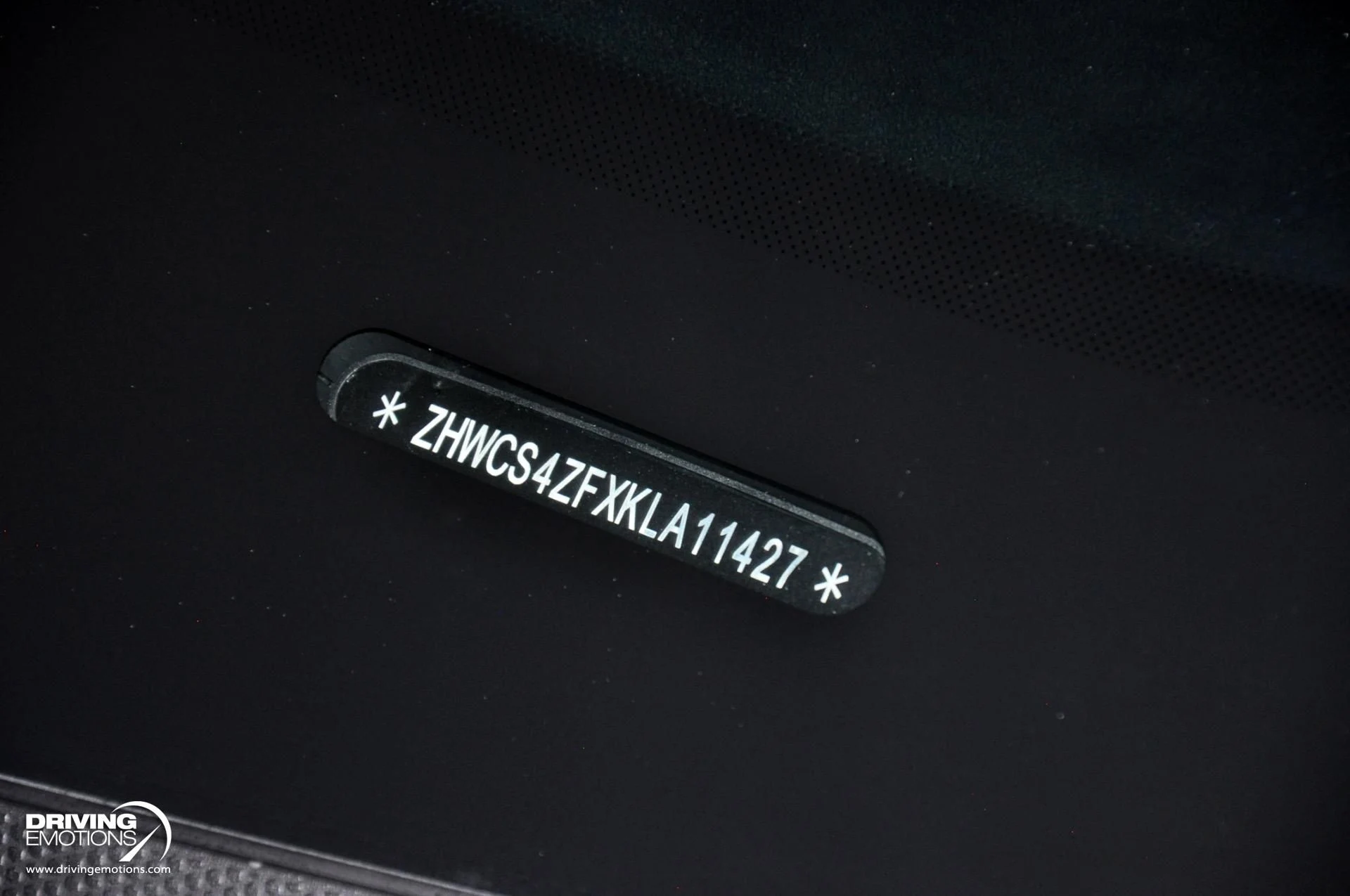 mph129_766946463_863_p130_l_754fd1f7cb