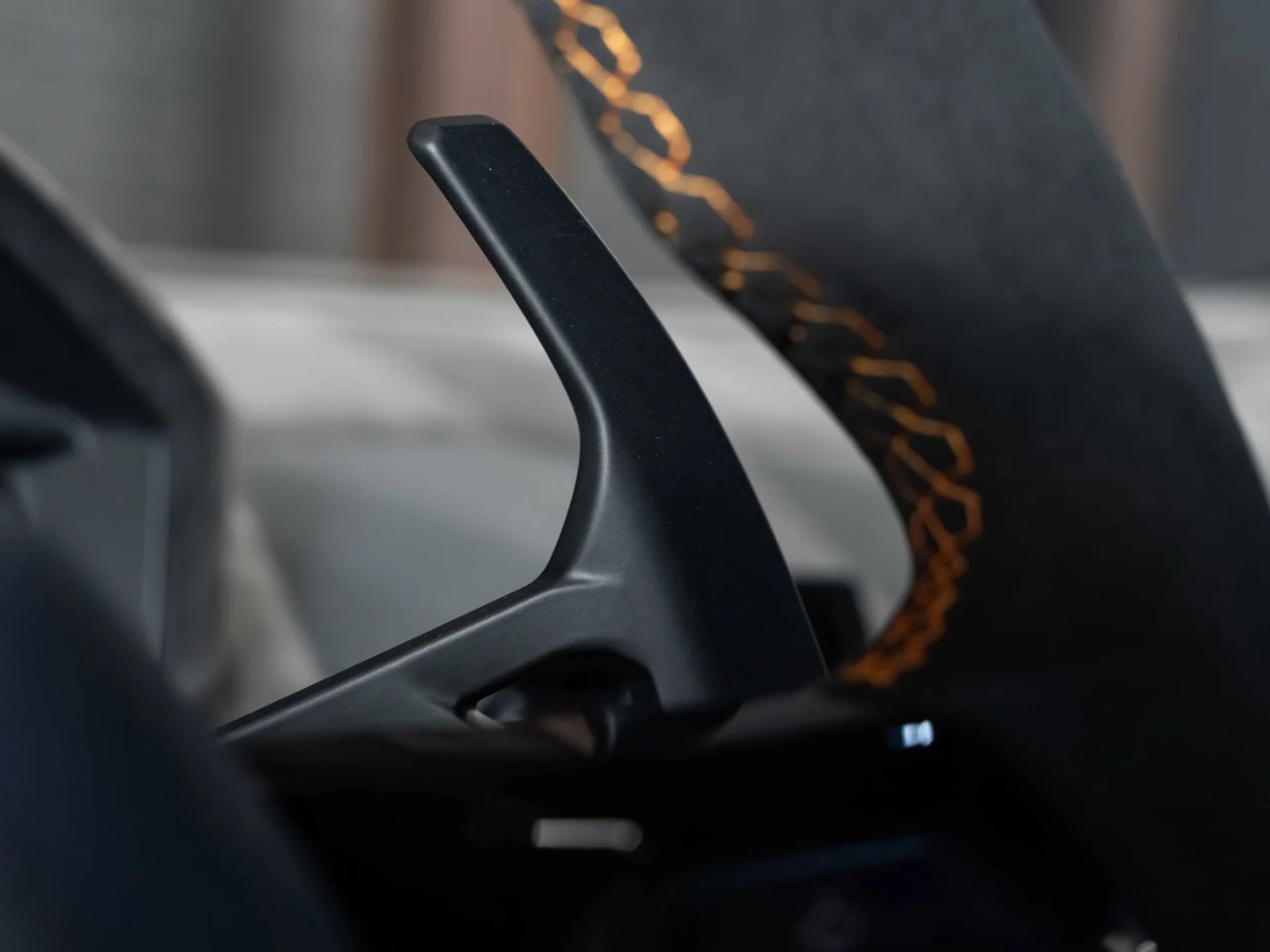 mph130_3228781749_lamborghini_huracan_2023_841ab4b30d