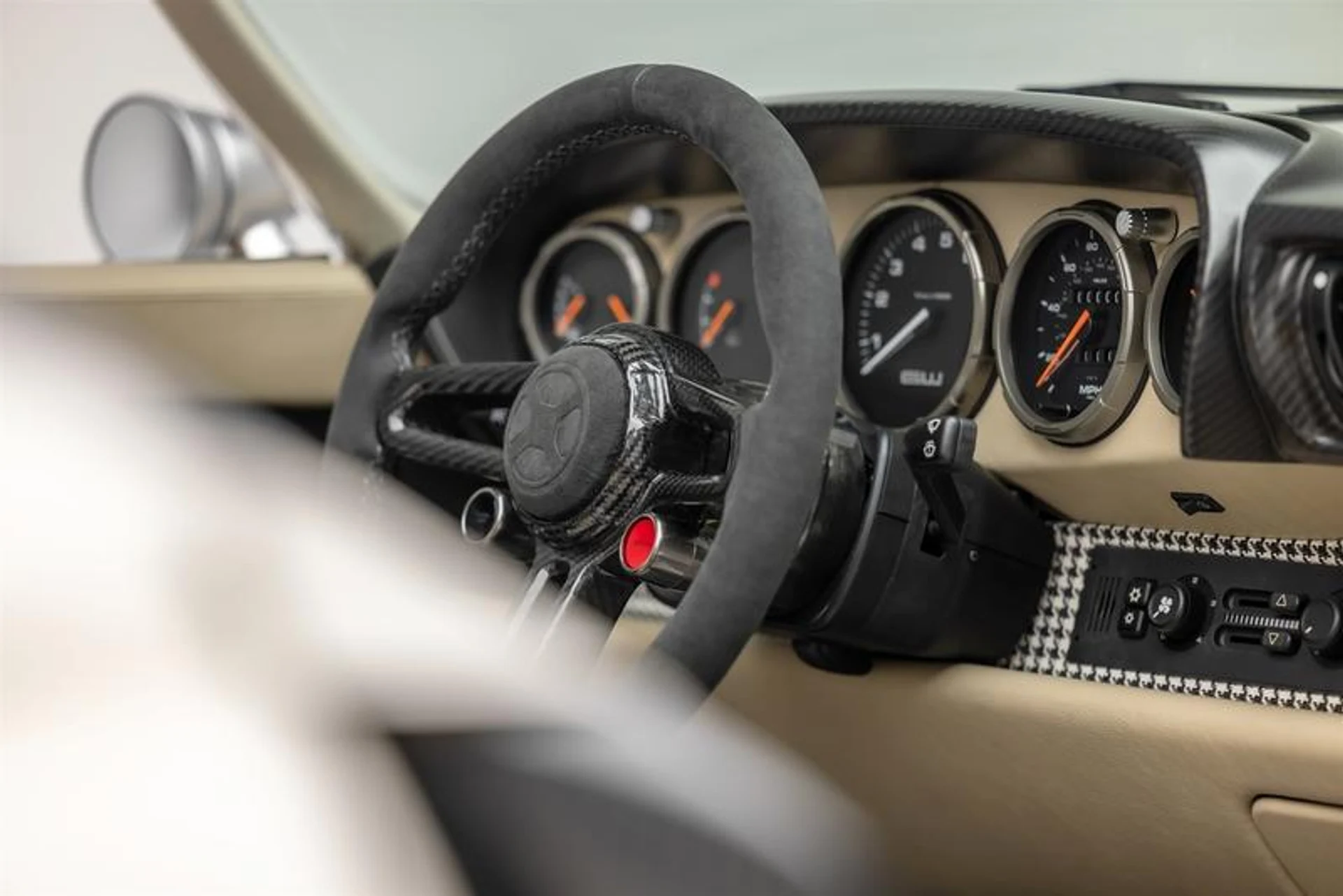 mph131_1634245908_7_D4_F0954_3_AE_3_4_D1_D_94_C9_5_F2_ED_5_FF_320_C_a26fed26d6