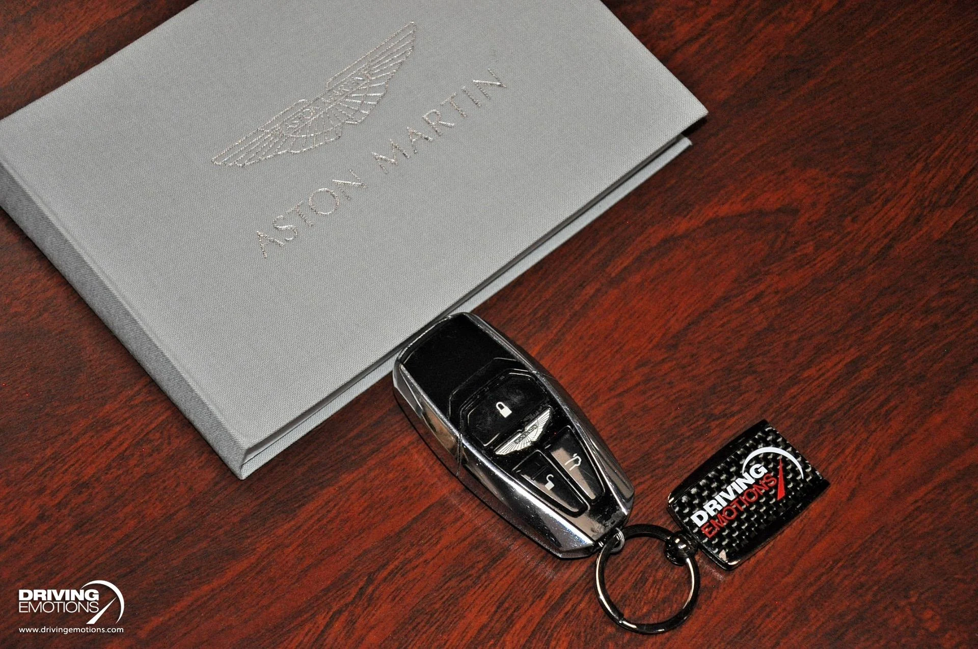 mph131_381473088_880_p132_l_d378fd54b5