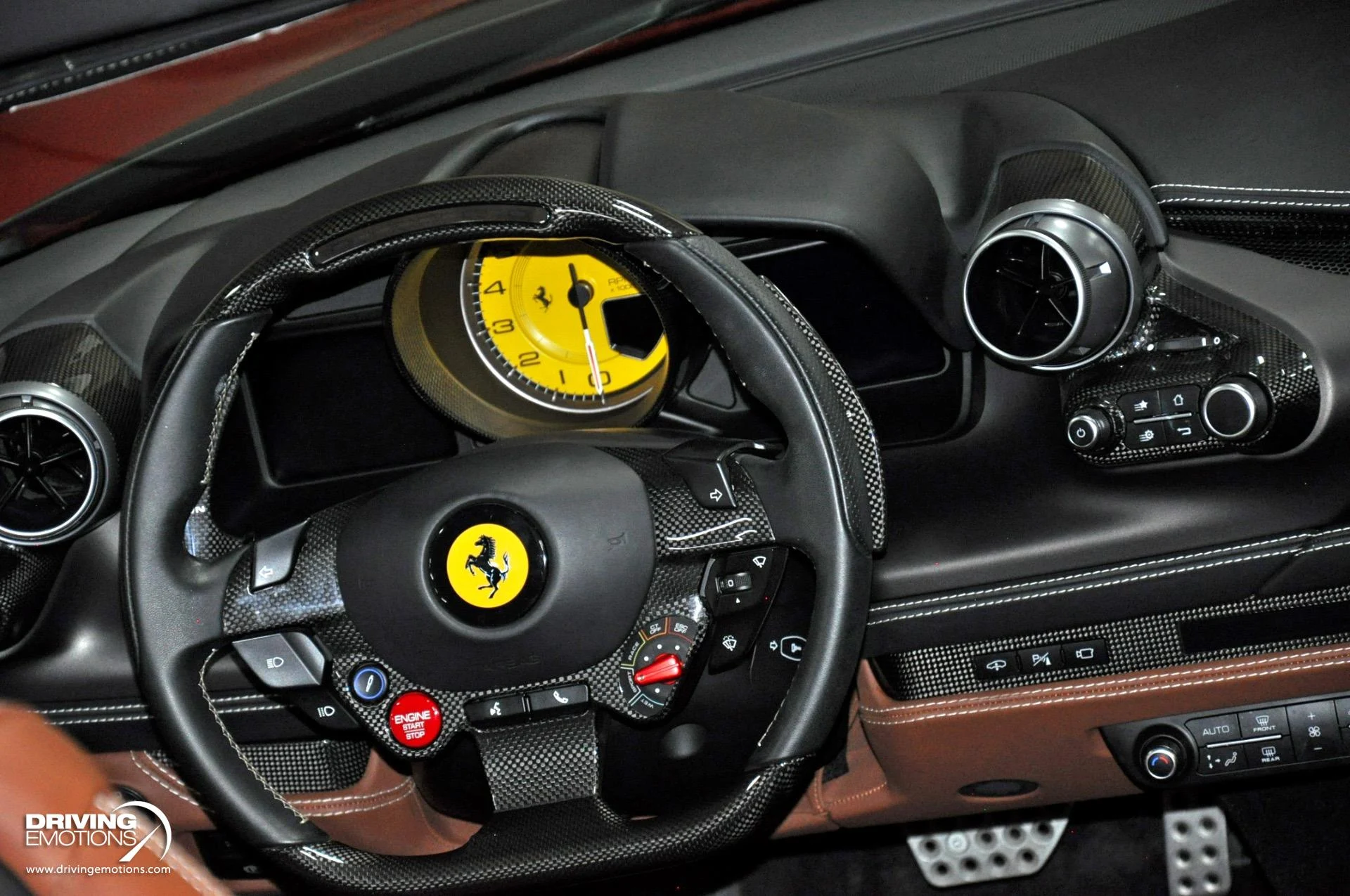 mph131_611090970_896_p132_l_c7e5c43836