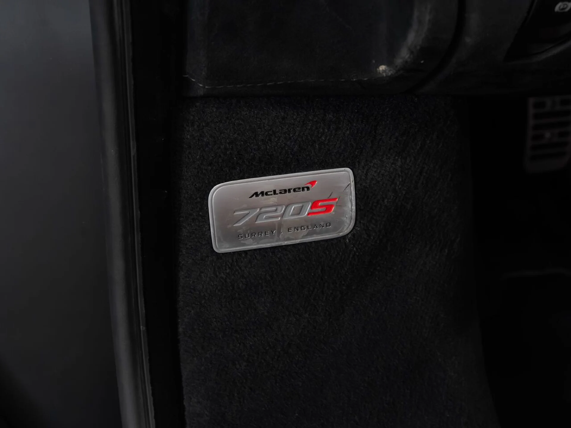 mph132_148929643_mclaren_720s_2018_505020d091