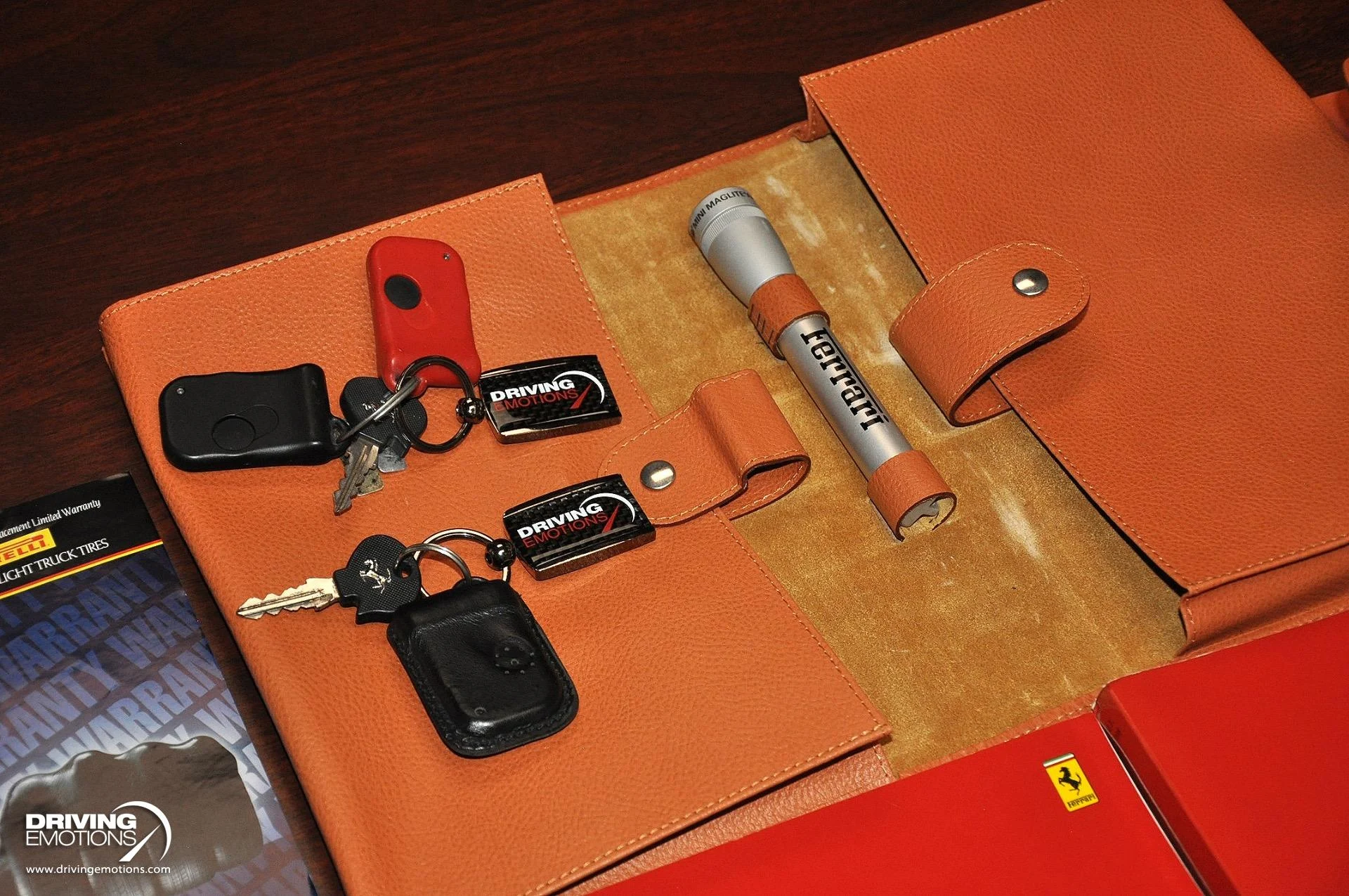 mph132_3107269719_284_p133_l_107ea92c95