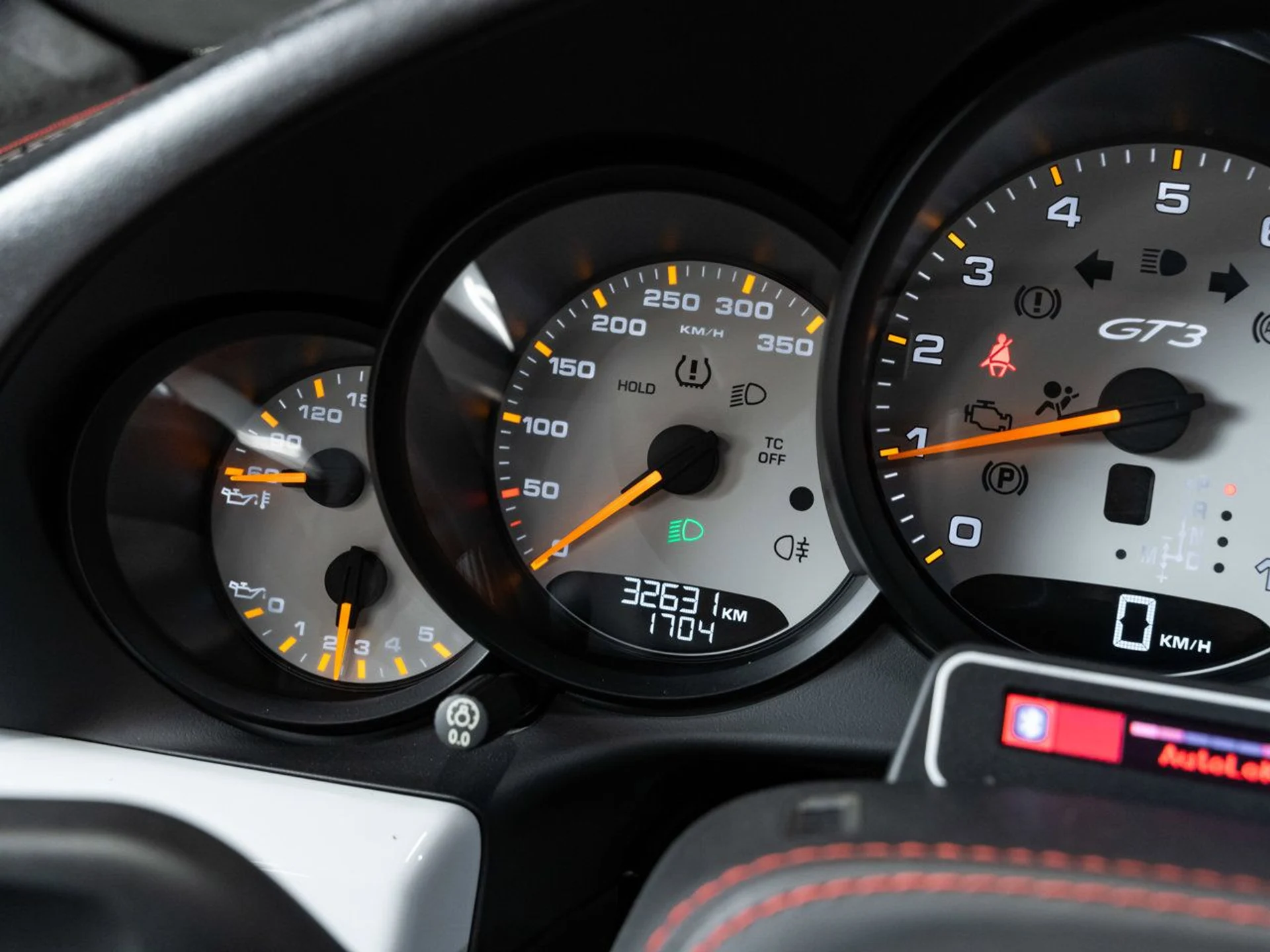 mph132_3863310113_porsche_911_2015_13e38ad812