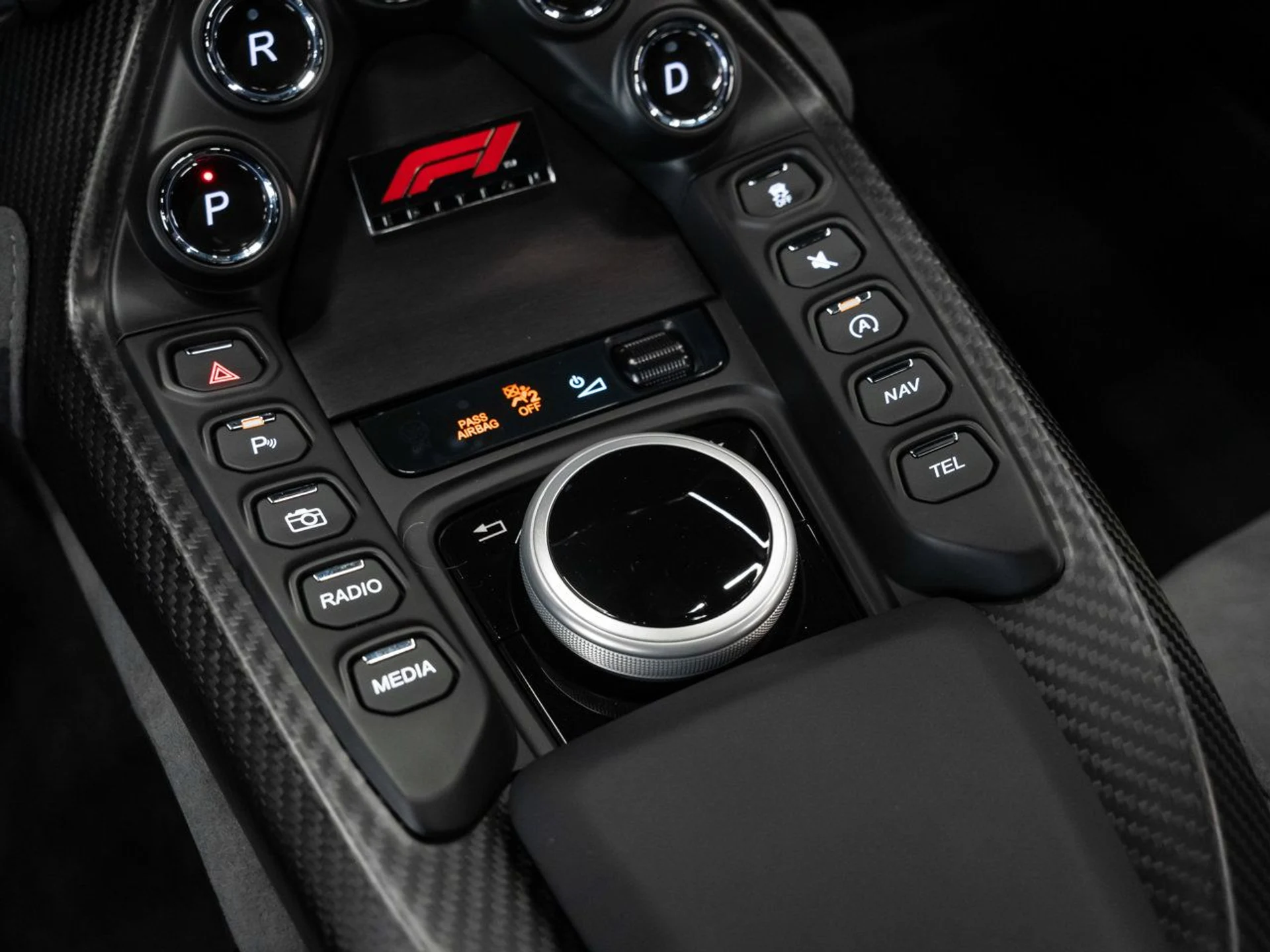 mph132_4144783729_aston_martin_vantage_2023_9be6e28a71