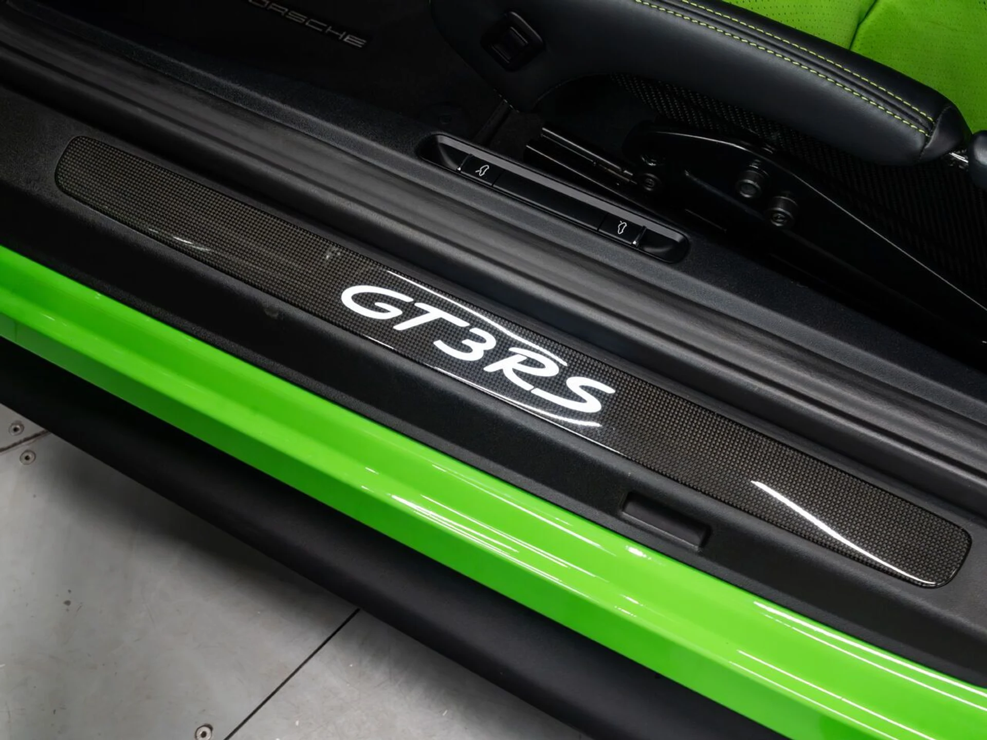 mph133_1377904240_porsche_911_2019_9e067d7132