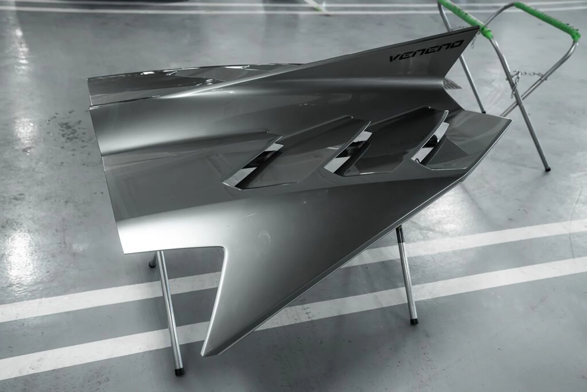 mph133_304470001_lamborghini_veneno_2014_jpg_v_1779988126_b658ce532a
