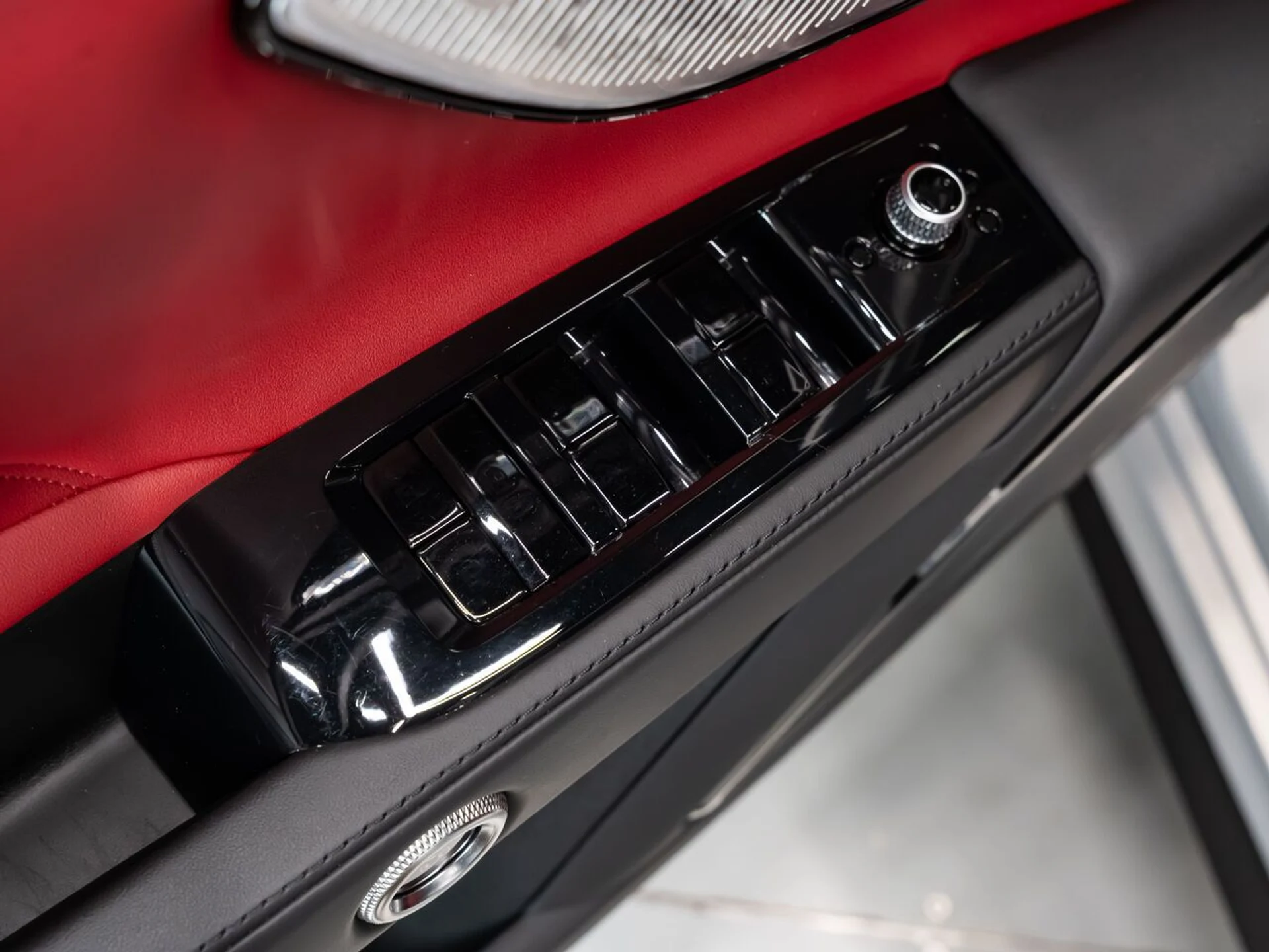 mph133_864858520_maserati_grecale_2024_894bcb3dca