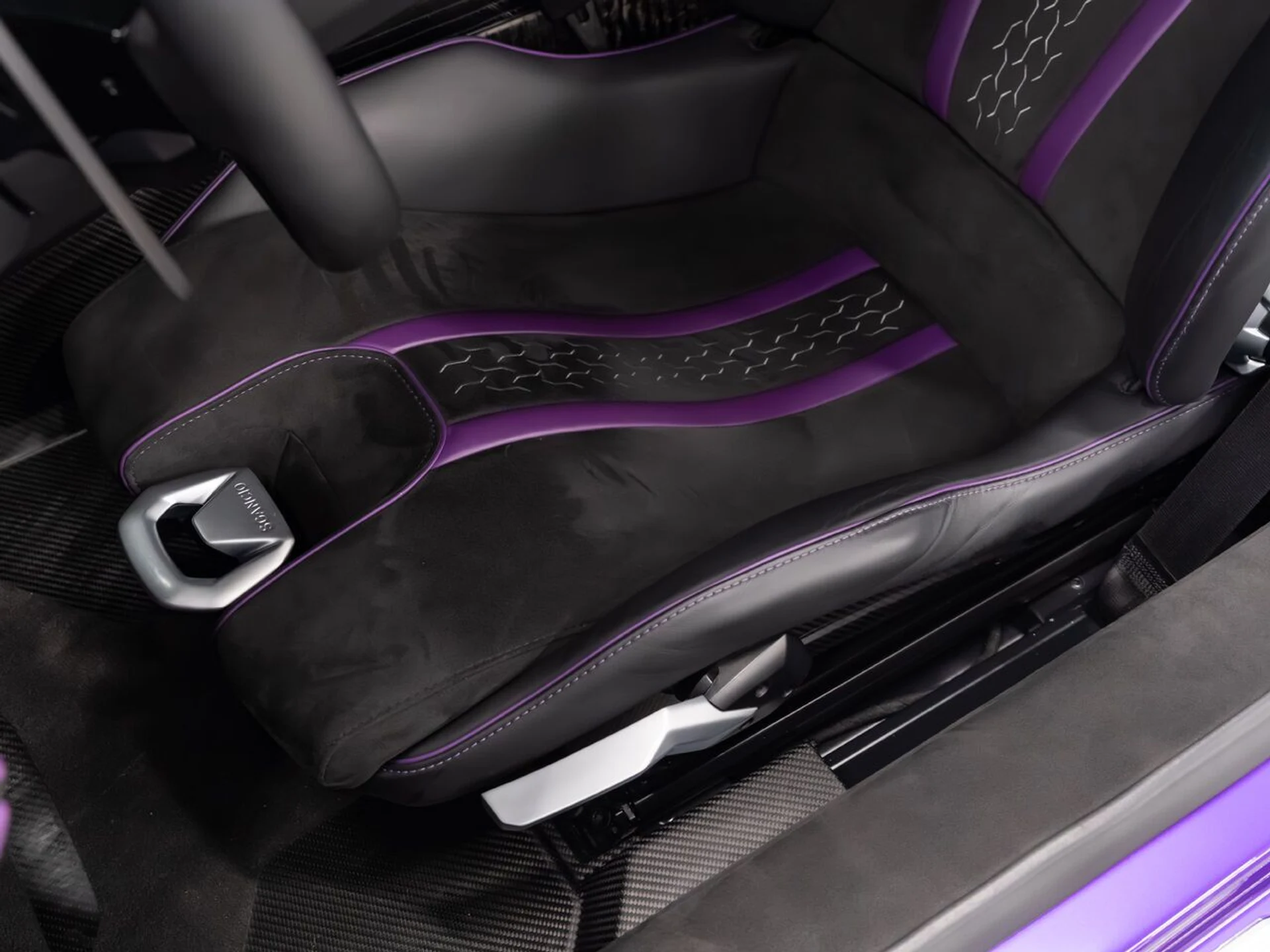 mph134_1944133515_lamborghini_huracan_tecnica_2023_18c2f48a21