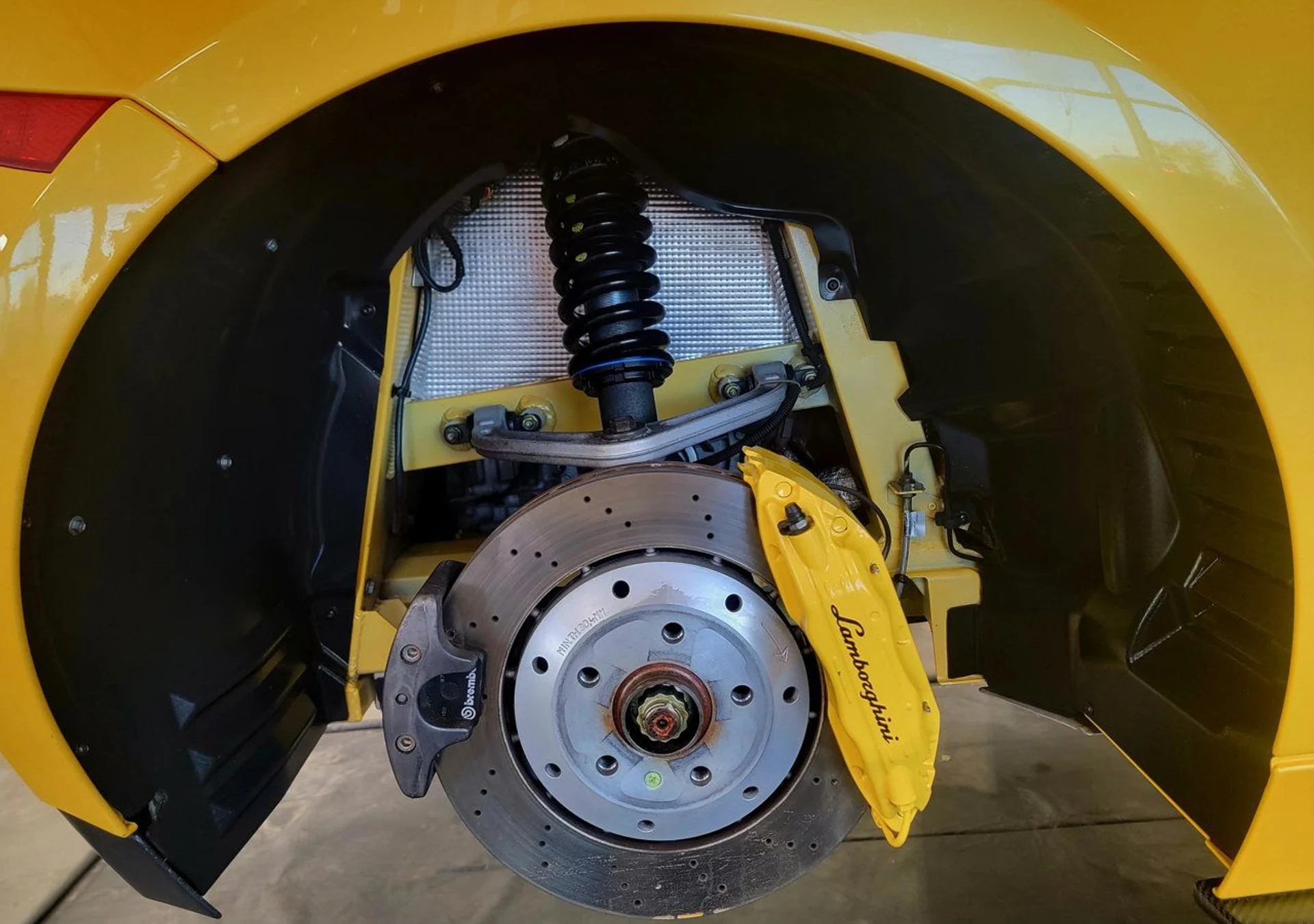 mph134_2885116624_lamborghini_gallardo_2006_10c5eb186a