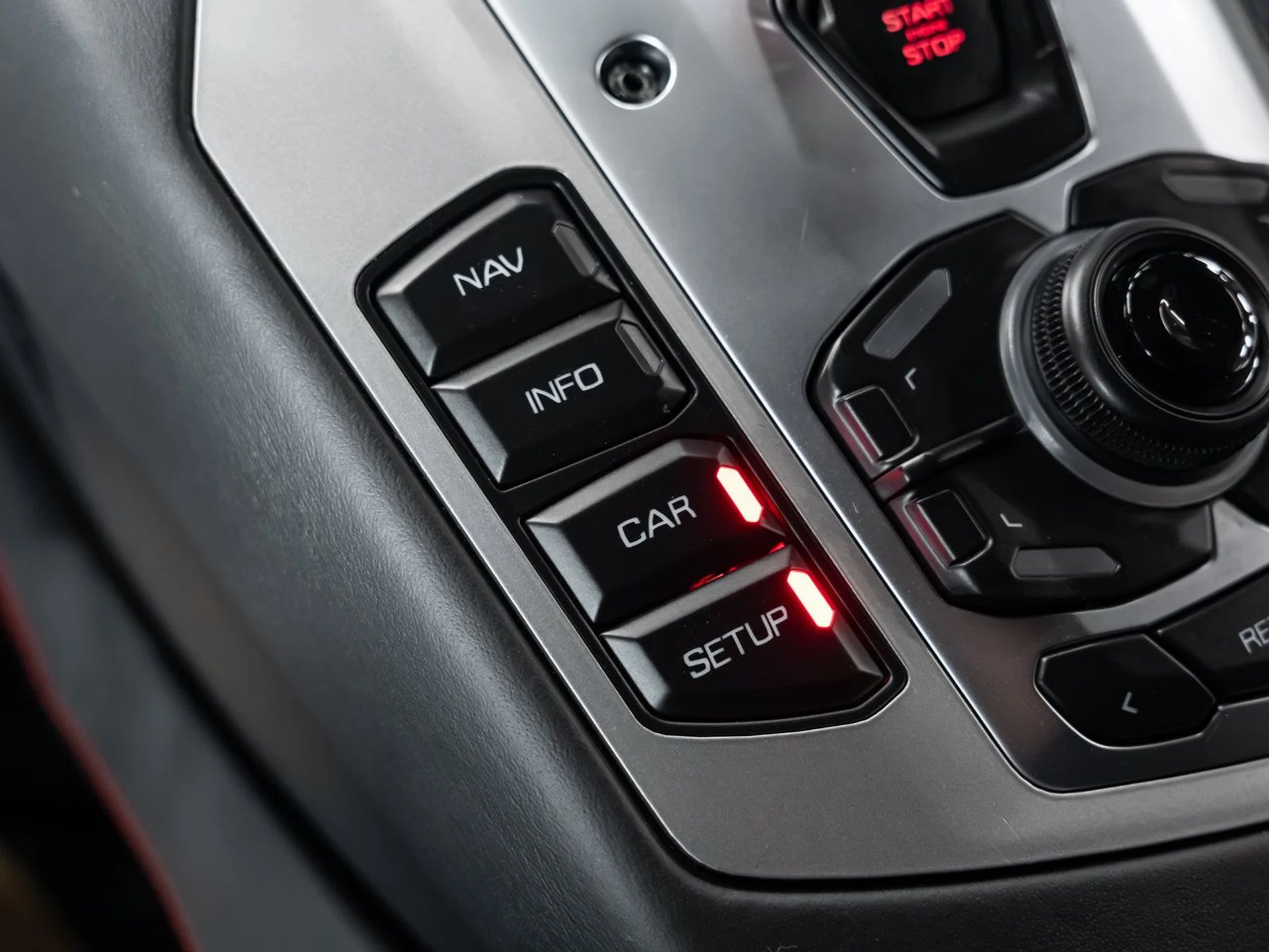 mph134_870235678_lamborghini_aventador_2017_38f3253c0e