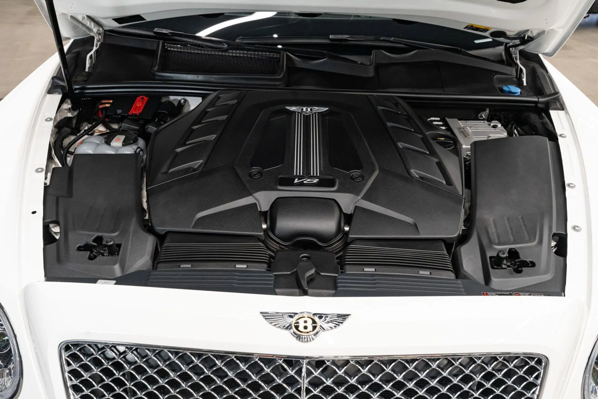 mph135_108883890_bentley_bentayga_2019_acb886fd59