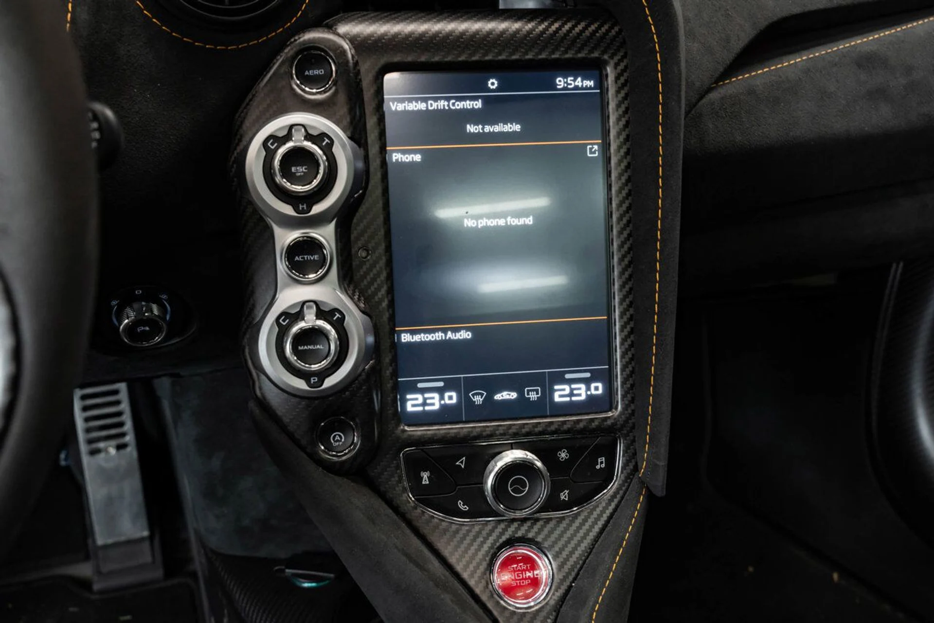 mph135_3846011240_mclaren_765lt_2021_65fee3c2e1