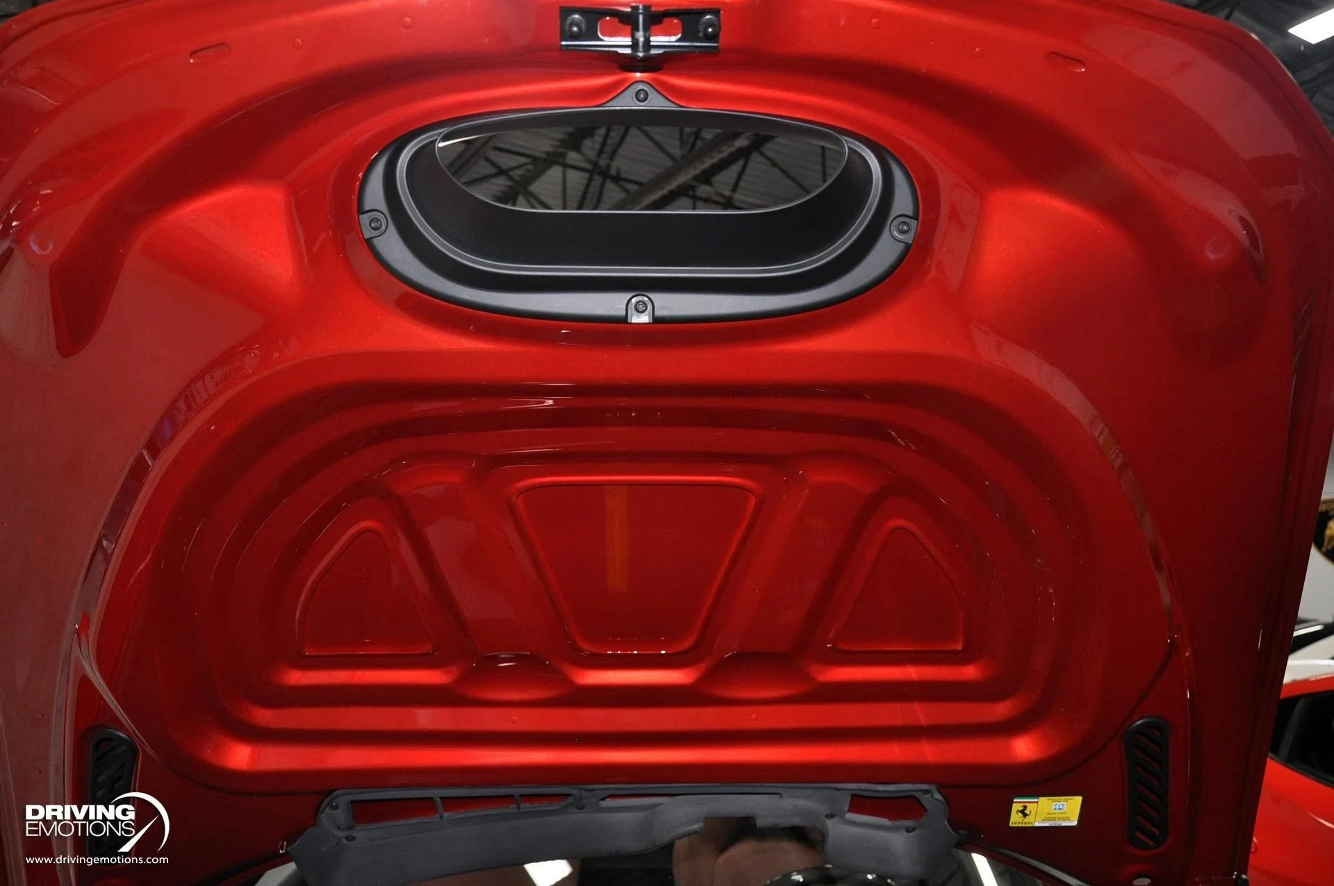 mph136_120104113_896_p137_l_6ec5a33ab0