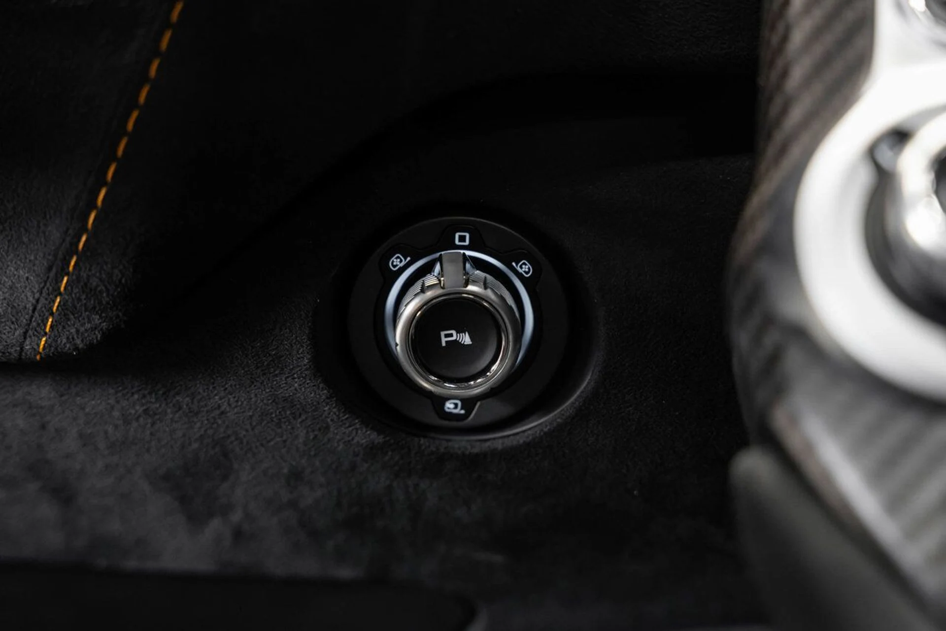 mph136_1603844649_mclaren_765lt_2021_05b831c59f