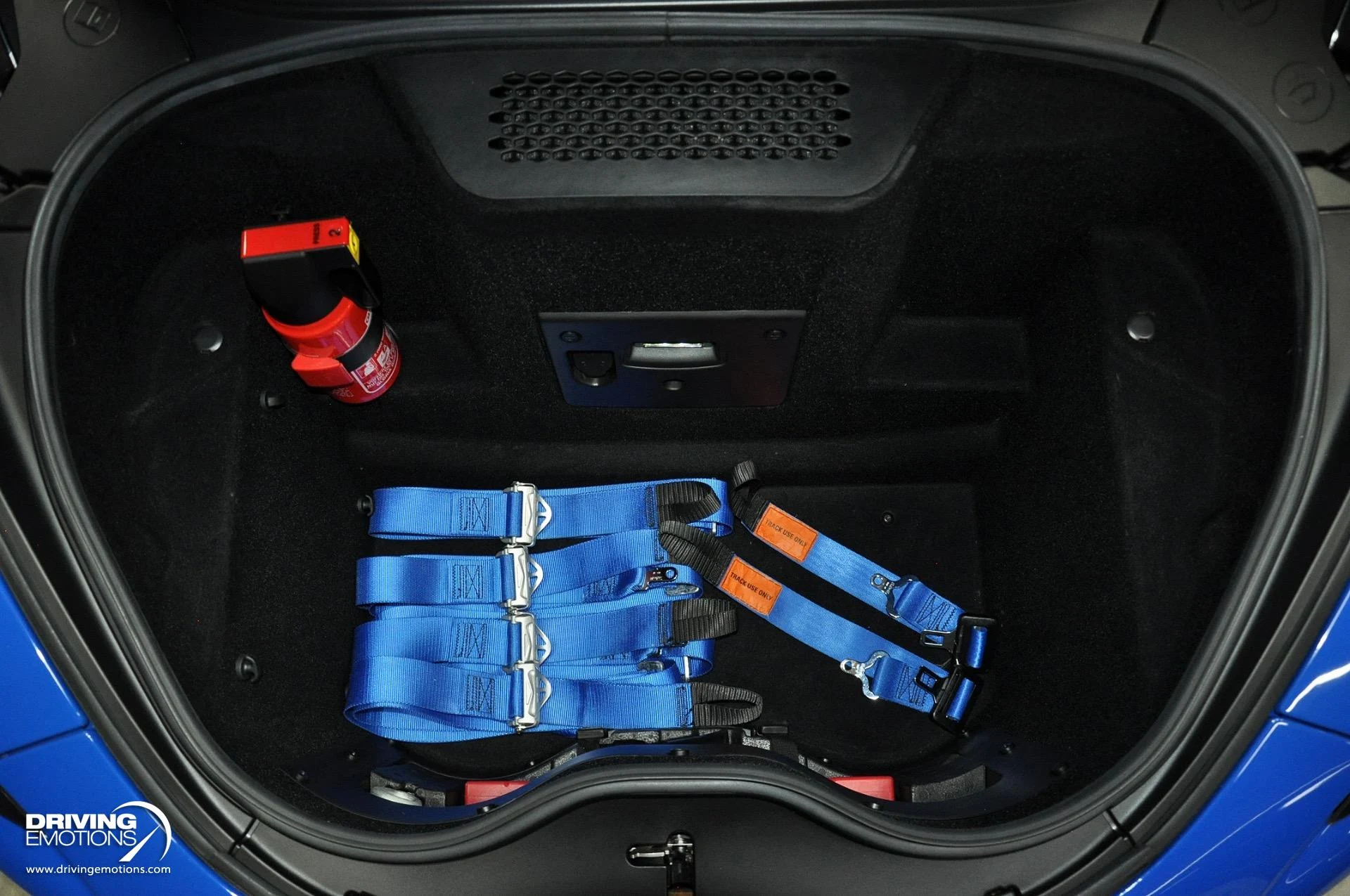 mph137_2385839090_836_p138_l_97731d0648