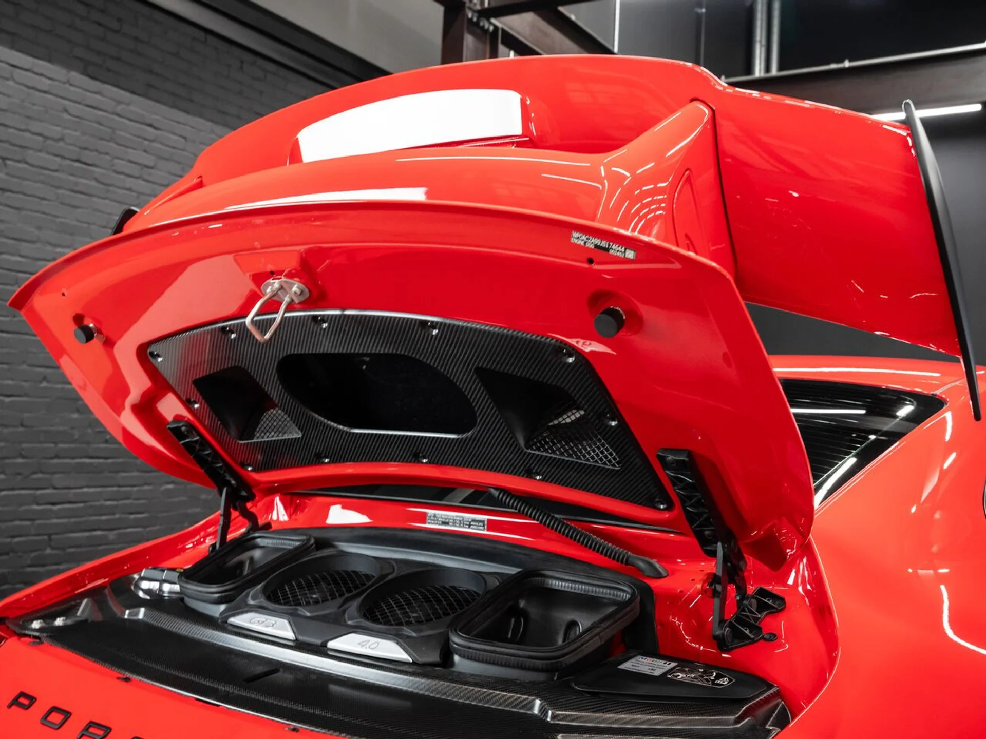 mph137_841792589_porsche_911_2018_4f2d3fc36a