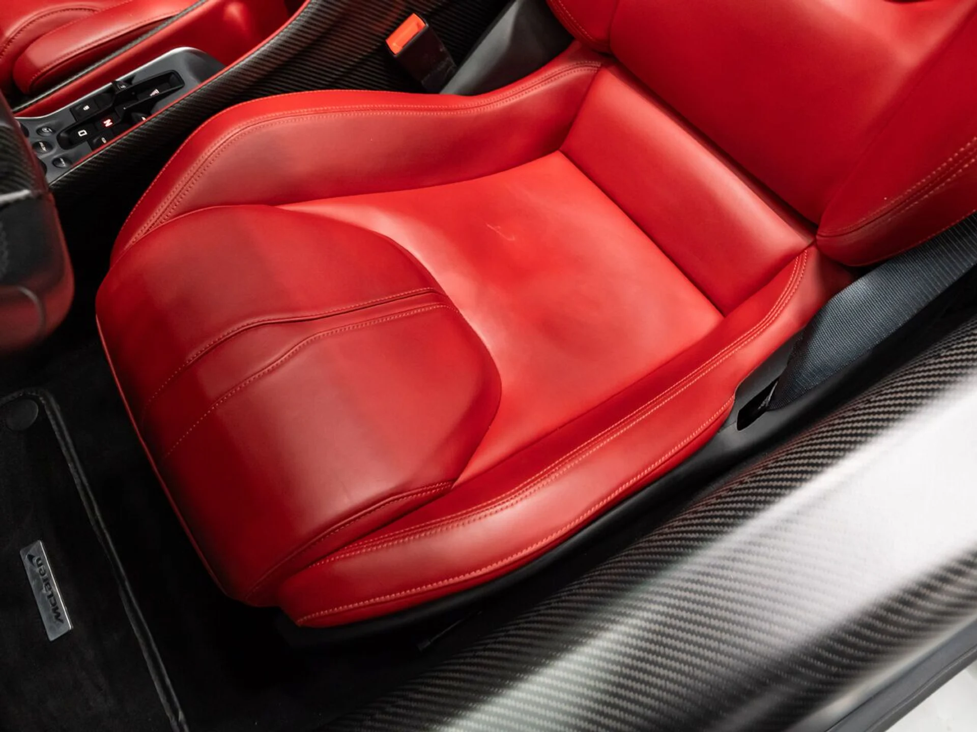 mph138_1548301487_mclaren_570s_2019_d26b4705ae