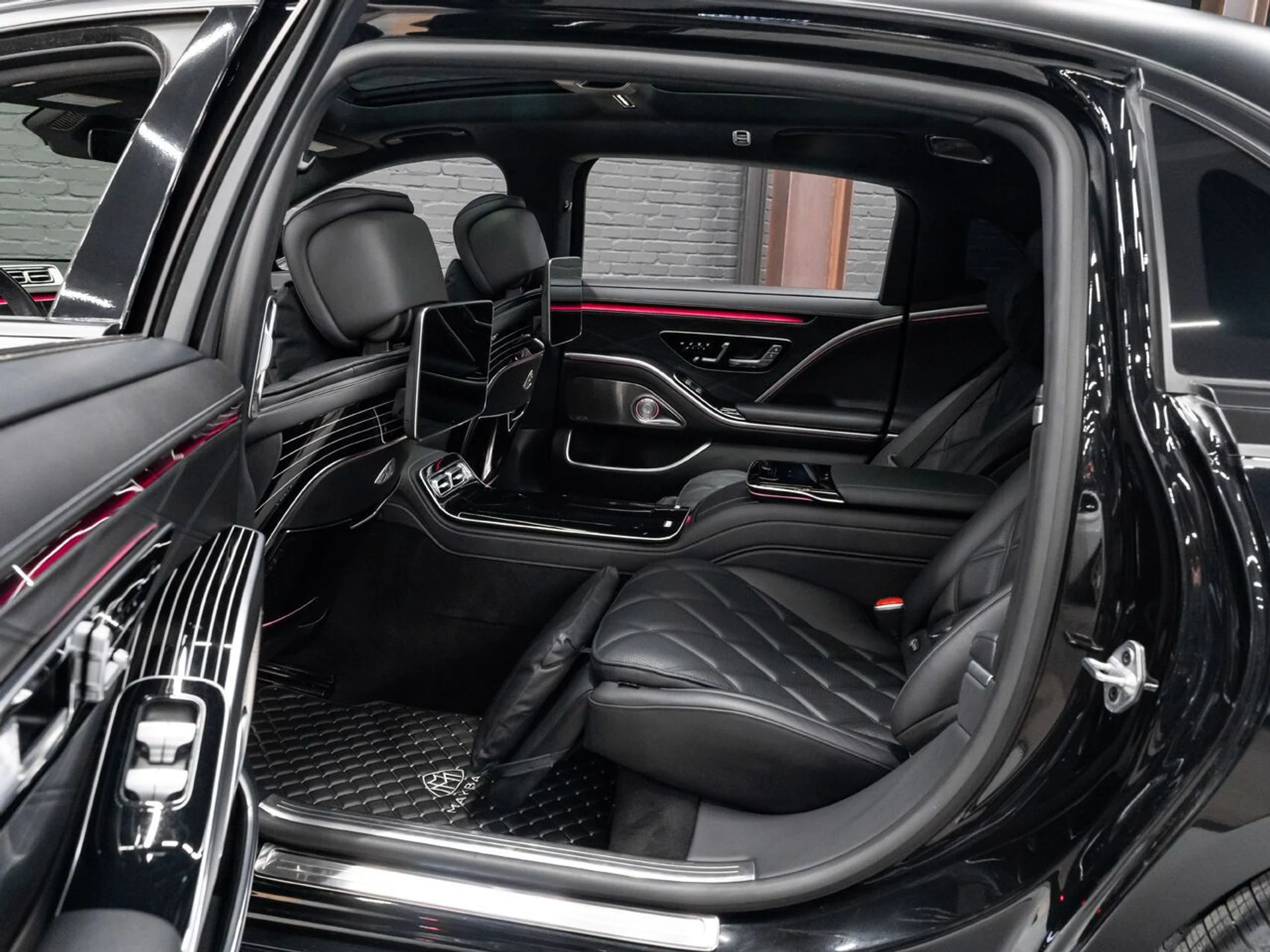 mph138_2418826549_mercedes_benz_s_class_2023_d7ffd711da