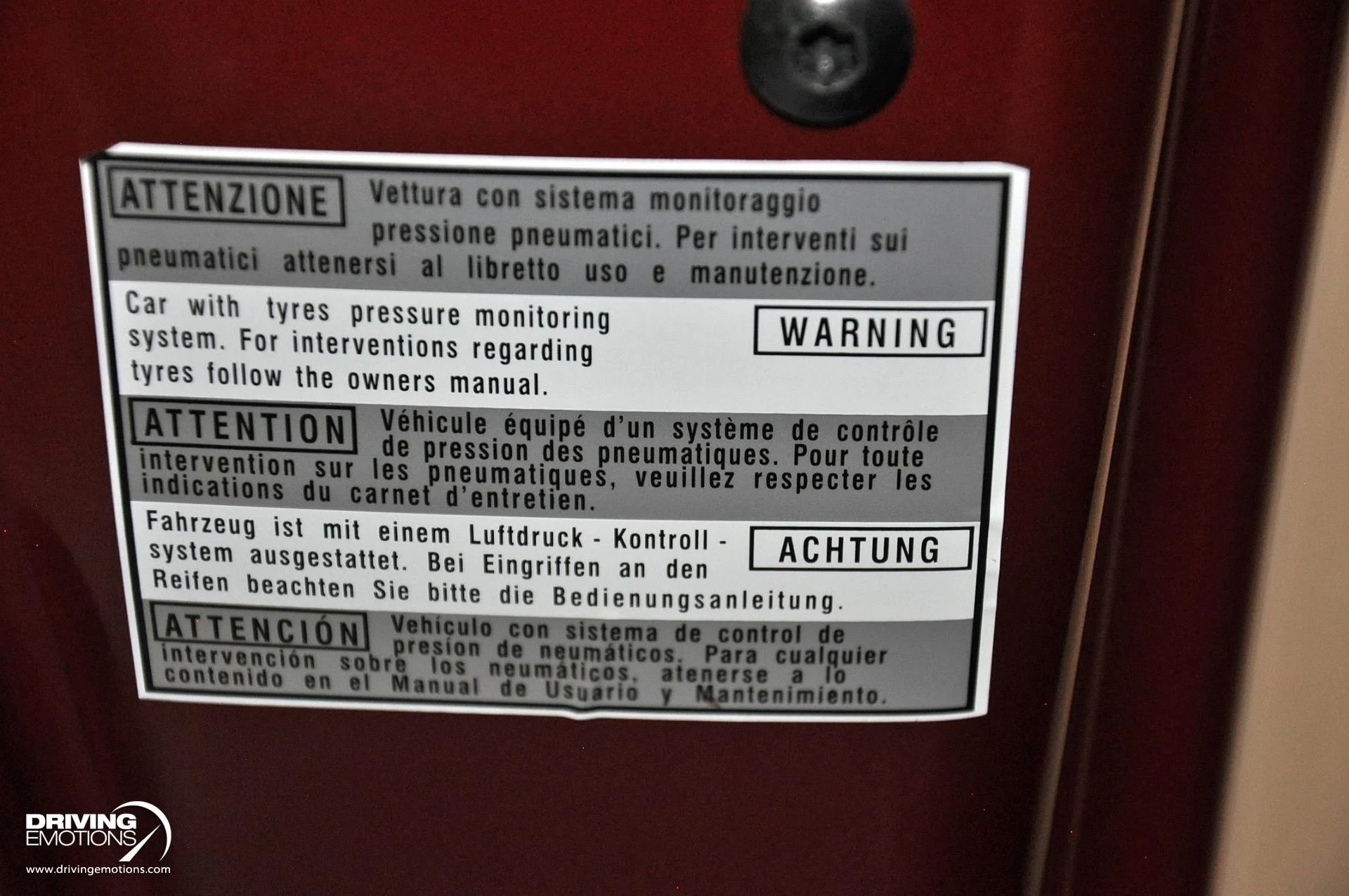 mph138_3034307992_867_p139_l_b9539202f2