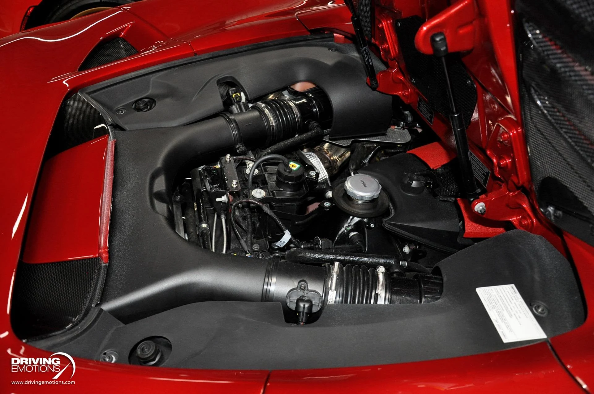 mph139_1196132793_896_p140_l_3dca7bd8f6