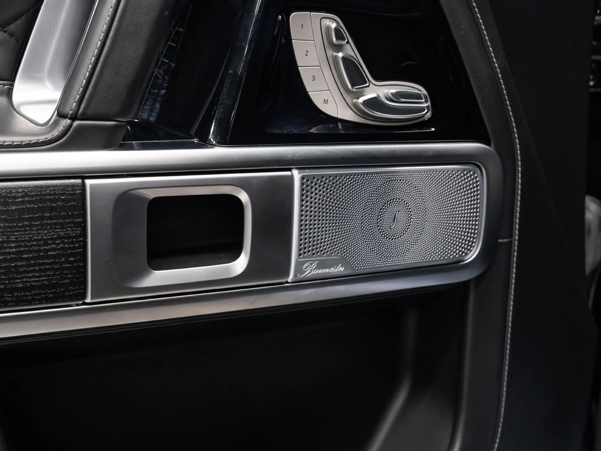 mph139_4168011984_mercedes_benz_g_class_2021_90a81fb721