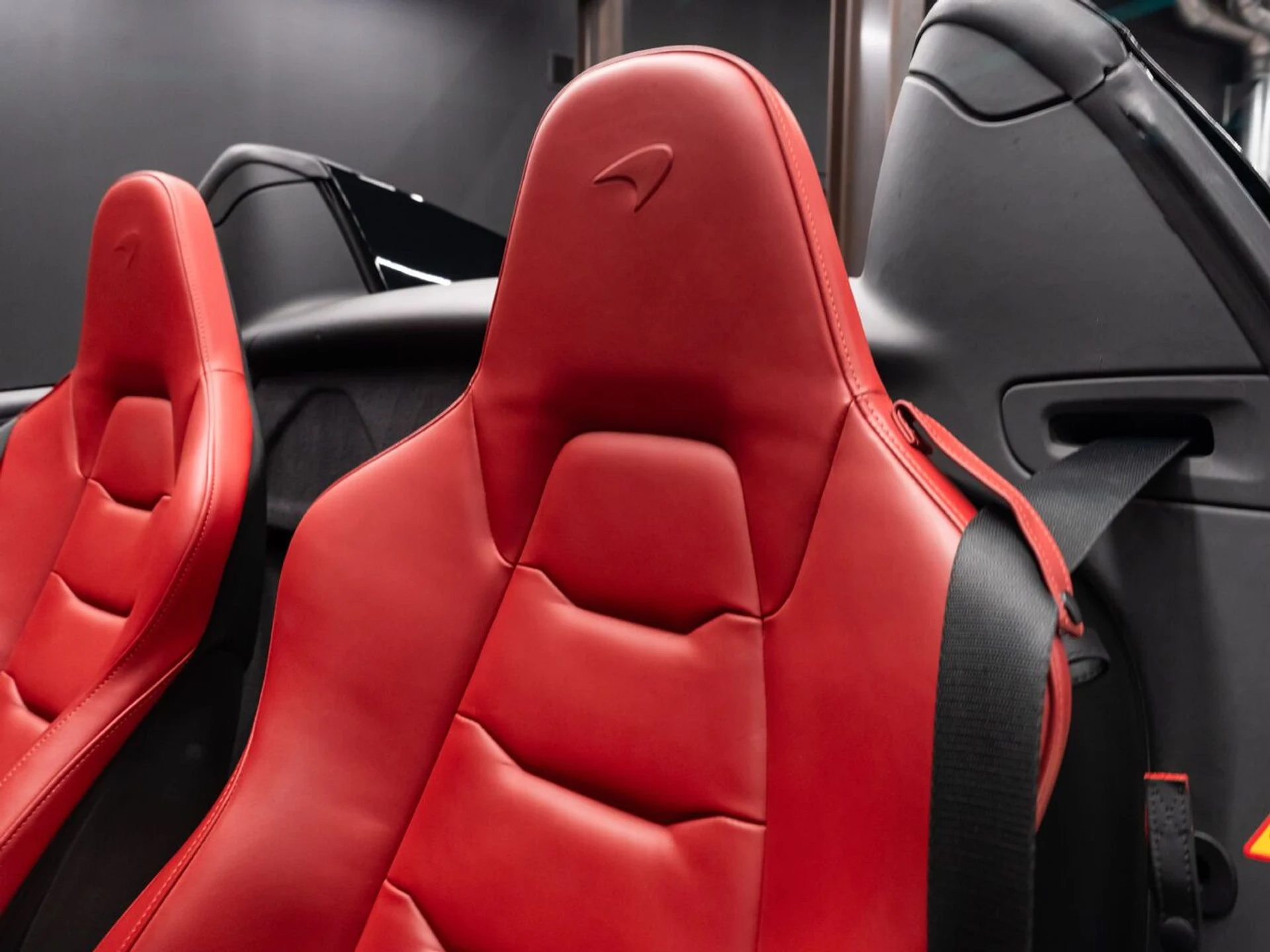mph139_560942882_mclaren_650s_2015_a61be3870f