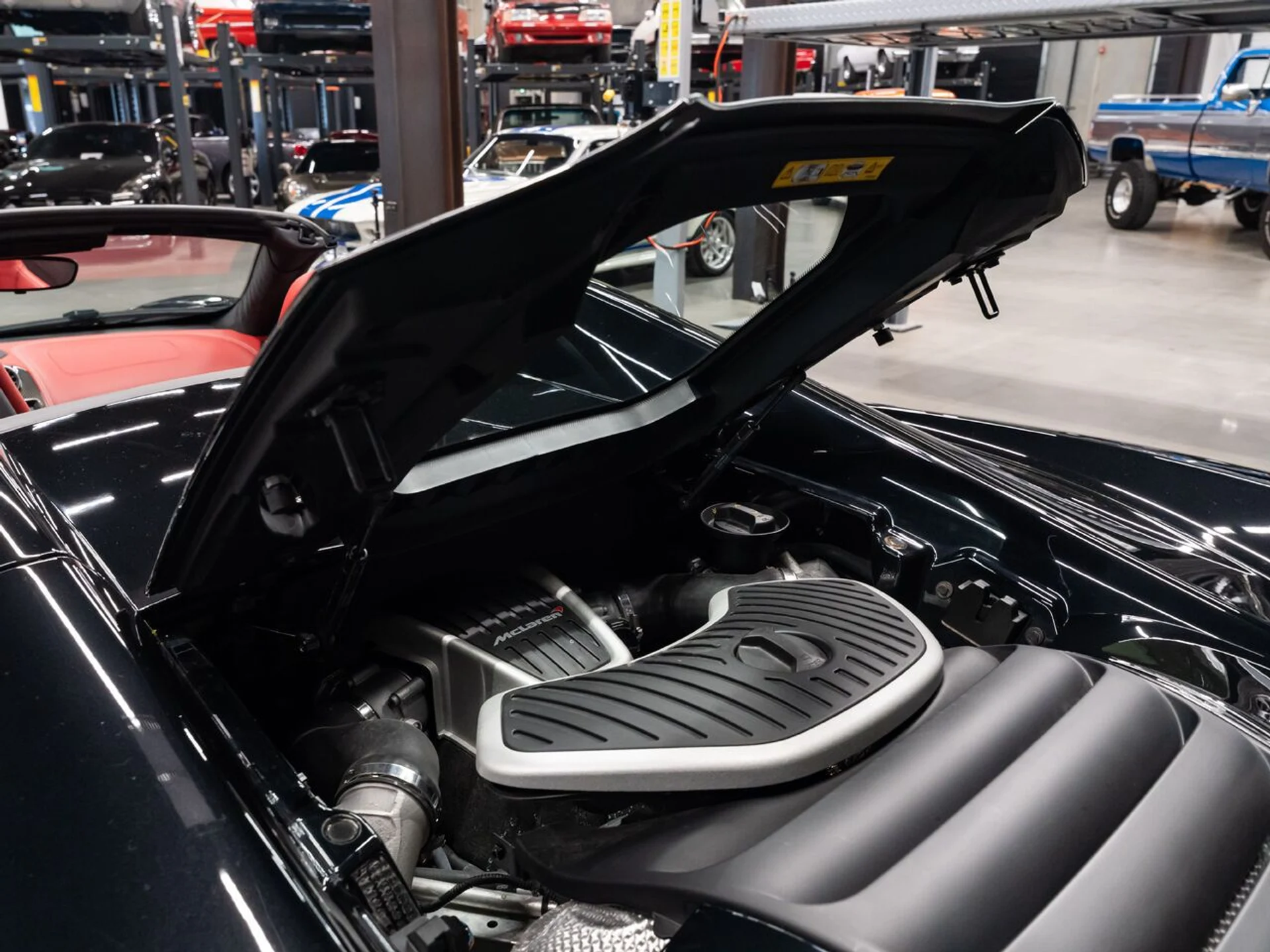 mph140_2480994992_mclaren_650s_2015_3df6b7a140