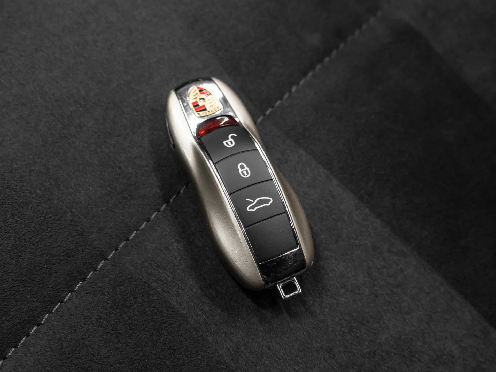 mph140_3942578242_porsche_911_2015_145a181d1c