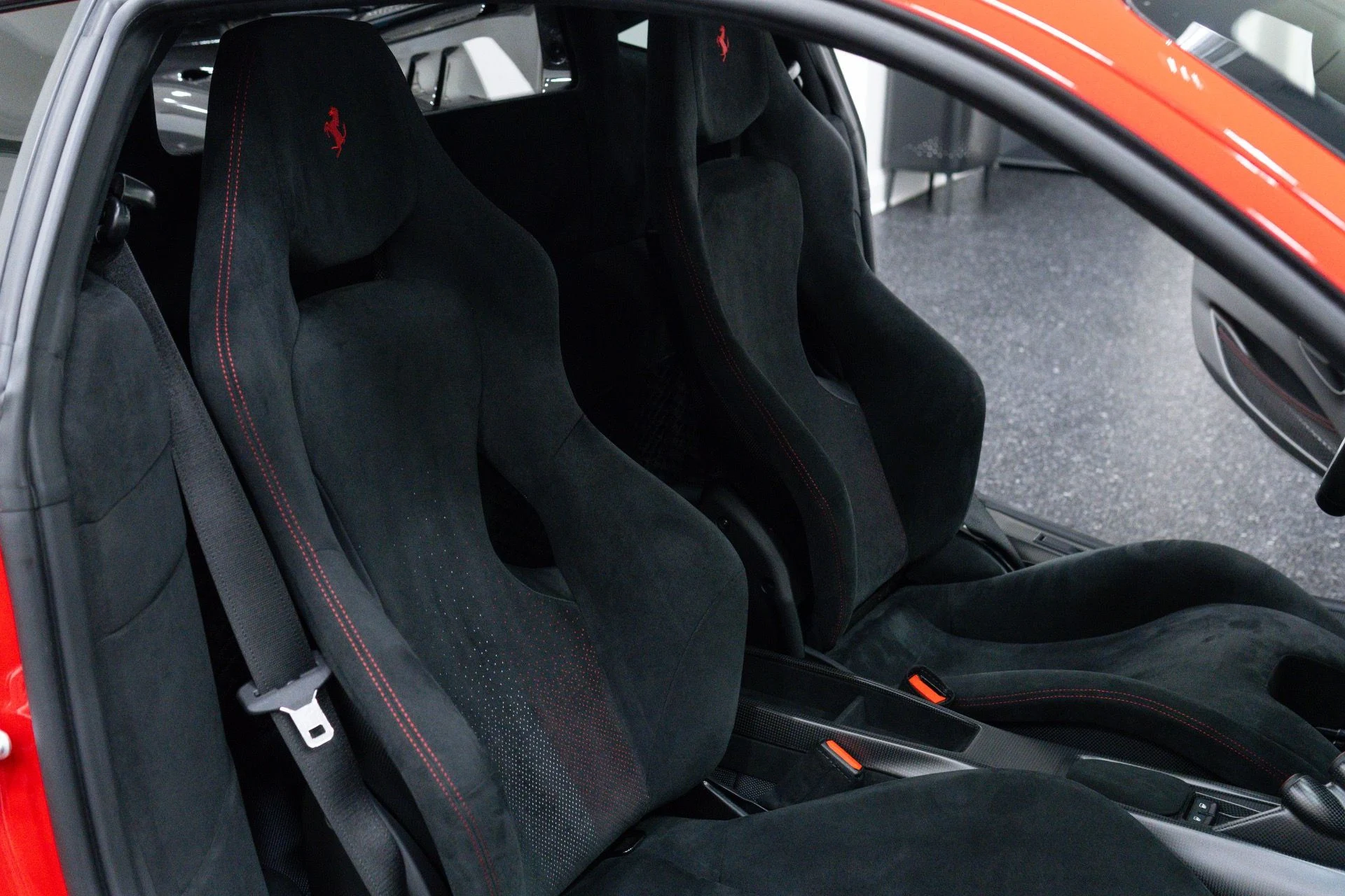 mph141_2811516007_Used_2020_Ferrari_488_Pista_1788470814_30d189547b
