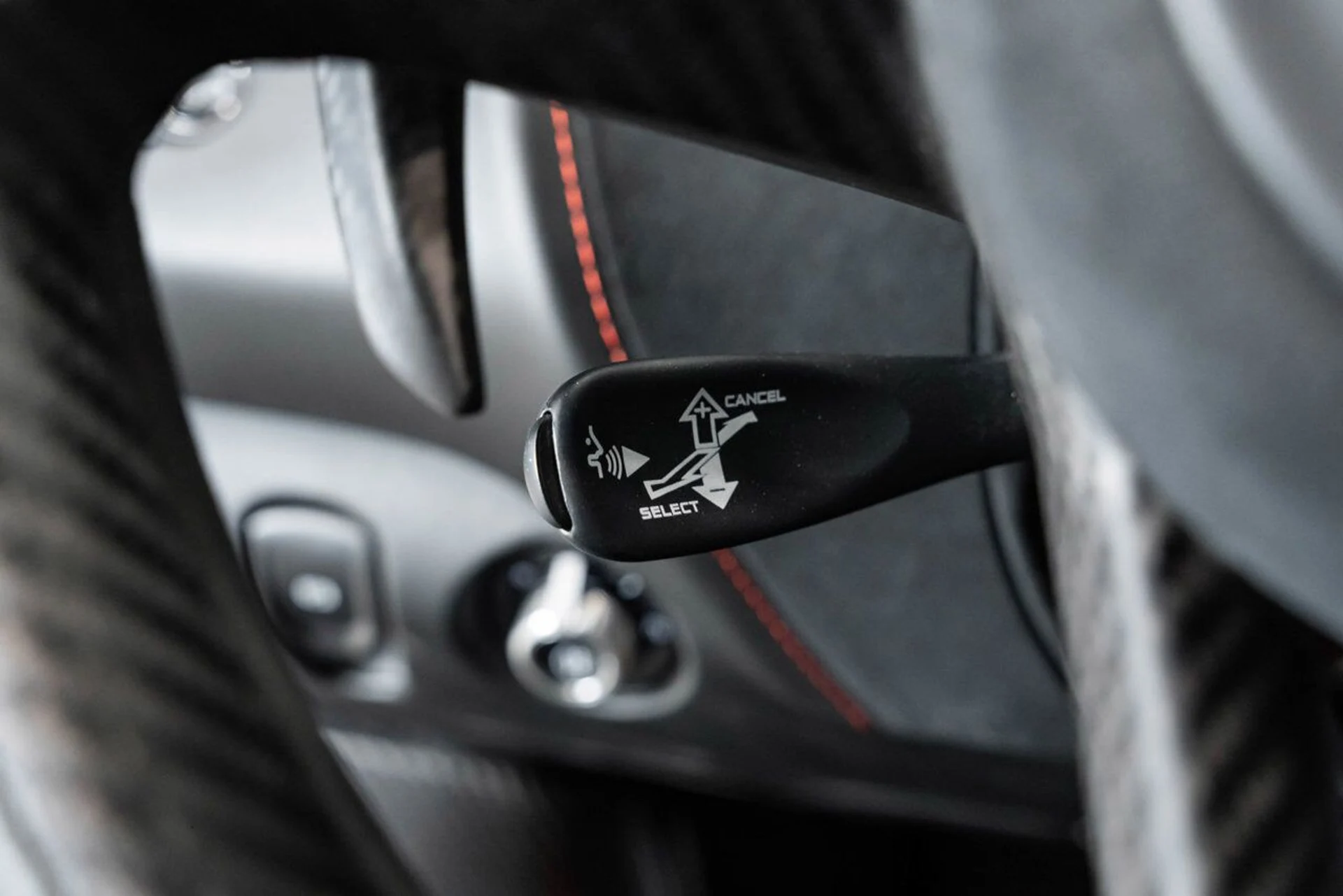 mph141_535336464_mclaren_720s_2018_7cb9d621c0