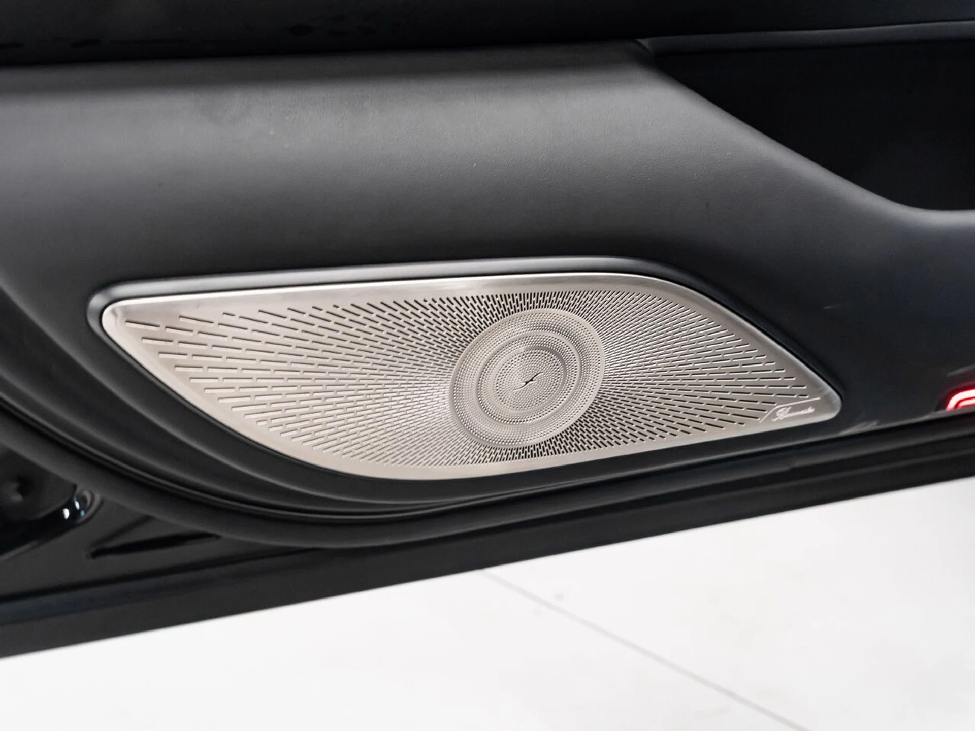 mph145_4117790847_mercedes_benz_s_class_2023_274a6fac0c