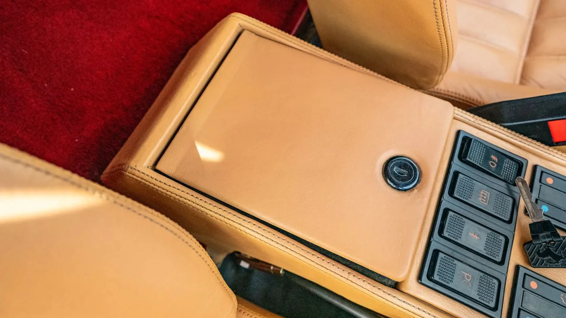 mph146_2409983873_202508_9b55518ed560497b861c89fbc0869c77_cfb2c42eeb