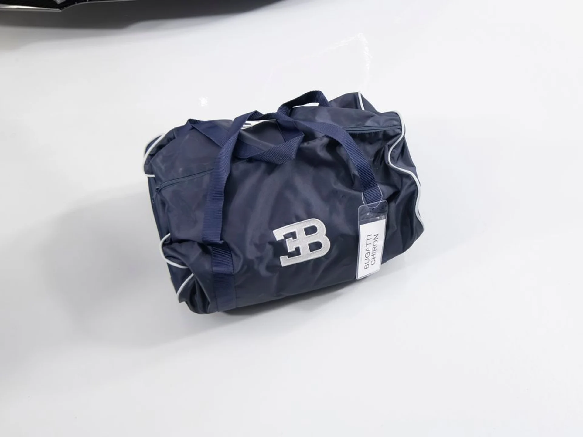 mph146_3540233708_23249ab27672f7d8df324da51538114cx_3aee7127db