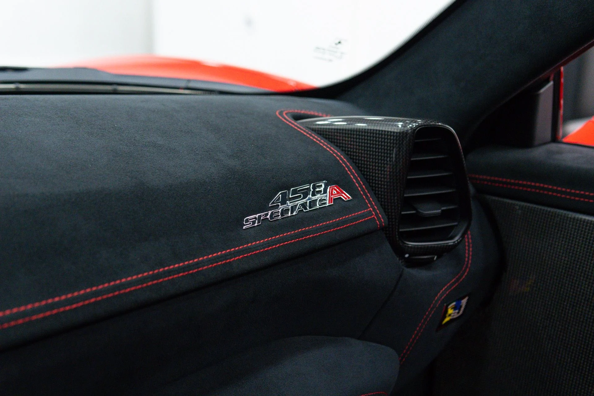 mph147_1323643726_Used_2015_Ferrari_458_Speciale_Aperta_1788474535_ff9aed0a39
