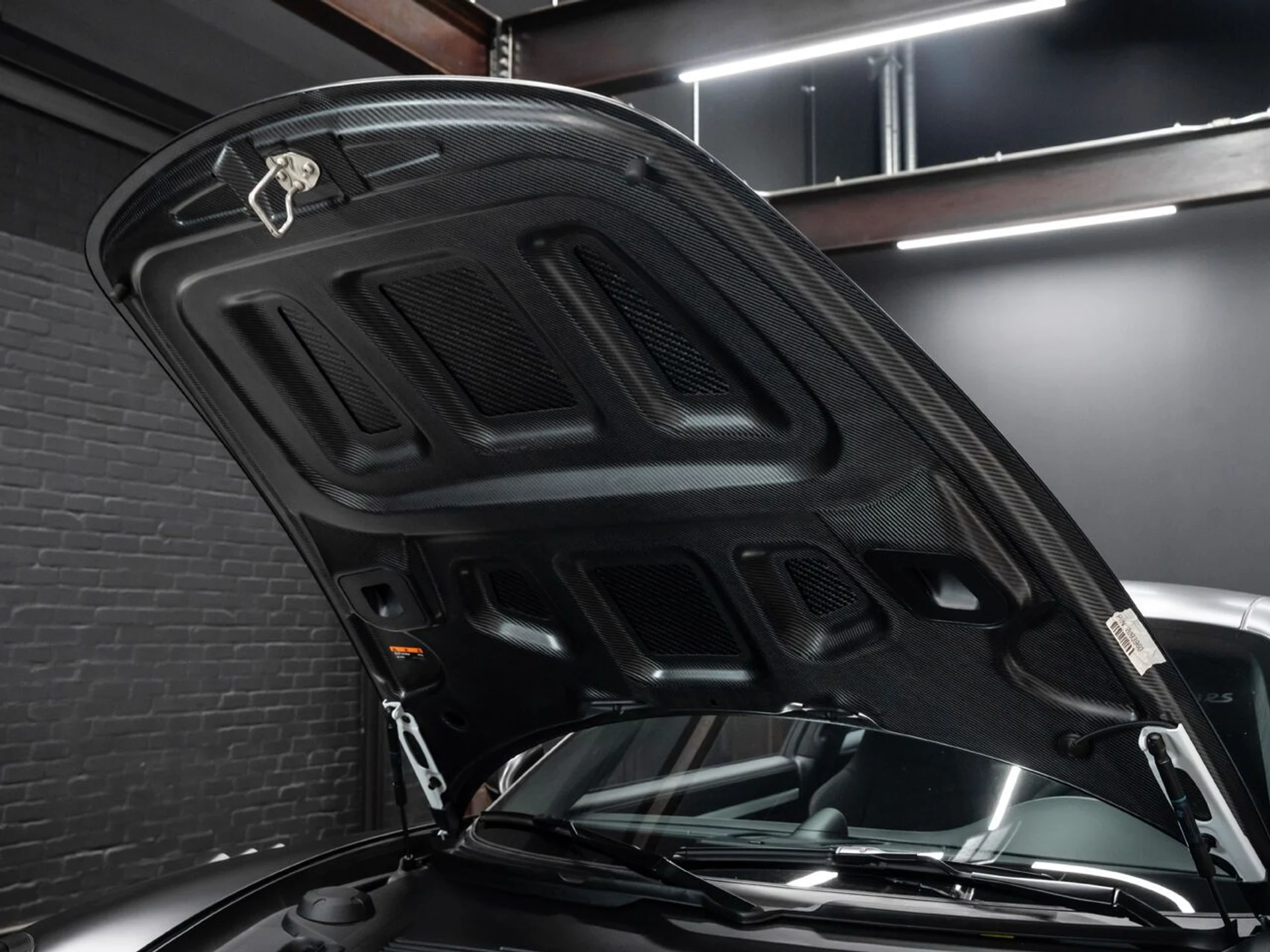 mph147_1484405387_porsche_911_2019_35836f4536