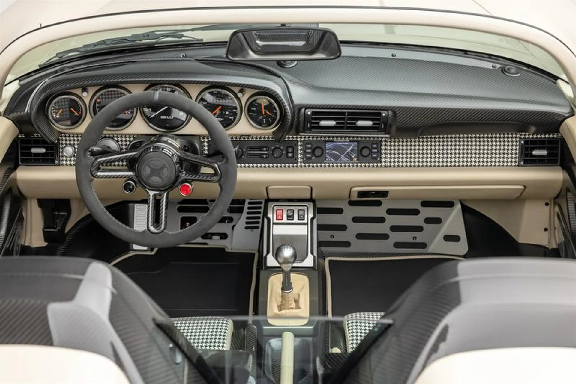 mph150_4160335707_A64_E615_B_8510_43_FC_BF_50_06_BA_438_F23_BB_5efd926977