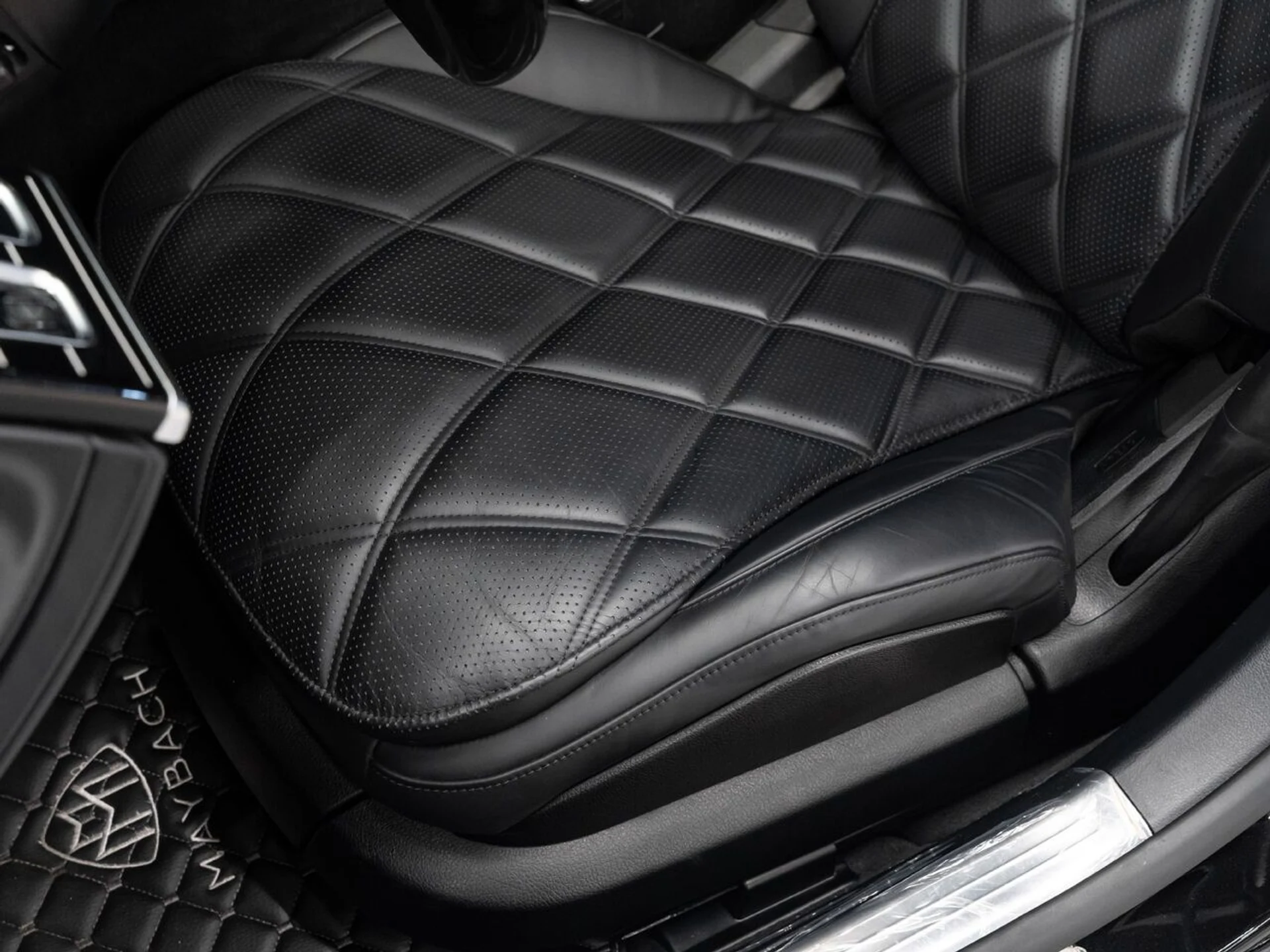 mph152_656277147_mercedes_benz_s_class_2023_fbbabc40d9