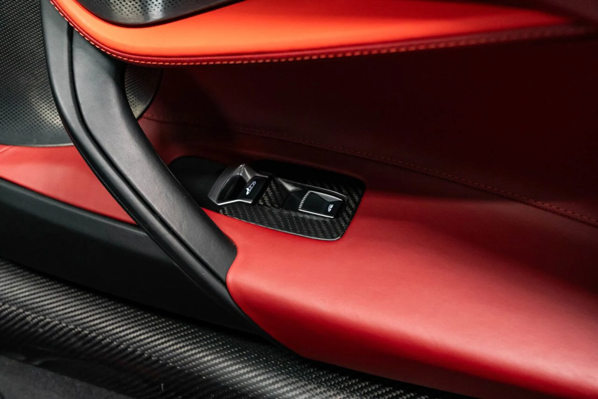 mph154_3804266998_mclaren_720s_2018_ffc065d22d