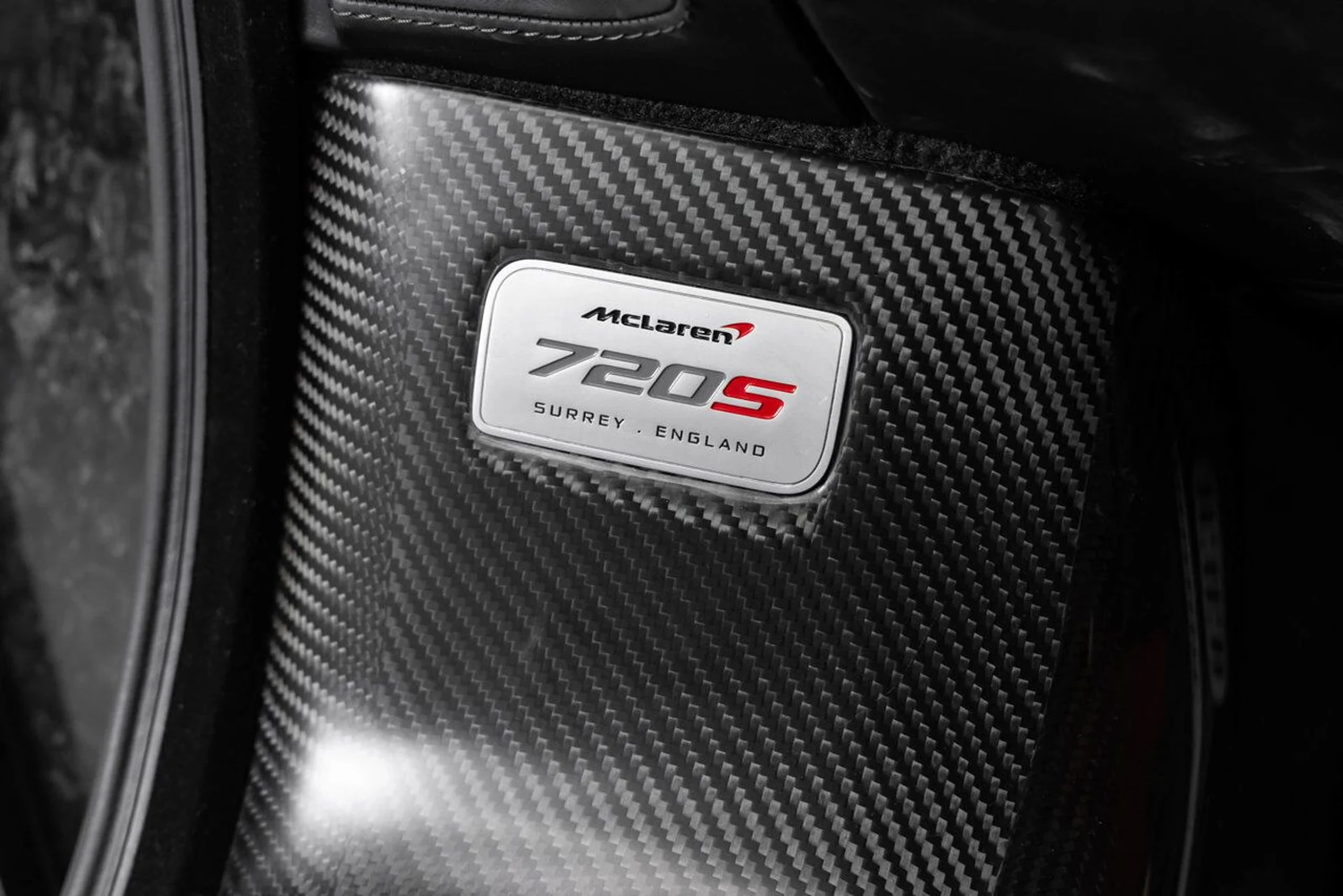 mph160_796397363_mclaren_720s_2018_d3f29cb3c6