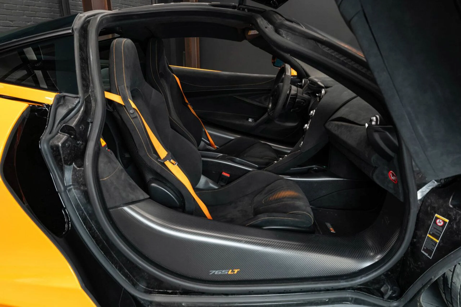 mph164_519814936_mclaren_765lt_2021_76230eafc3